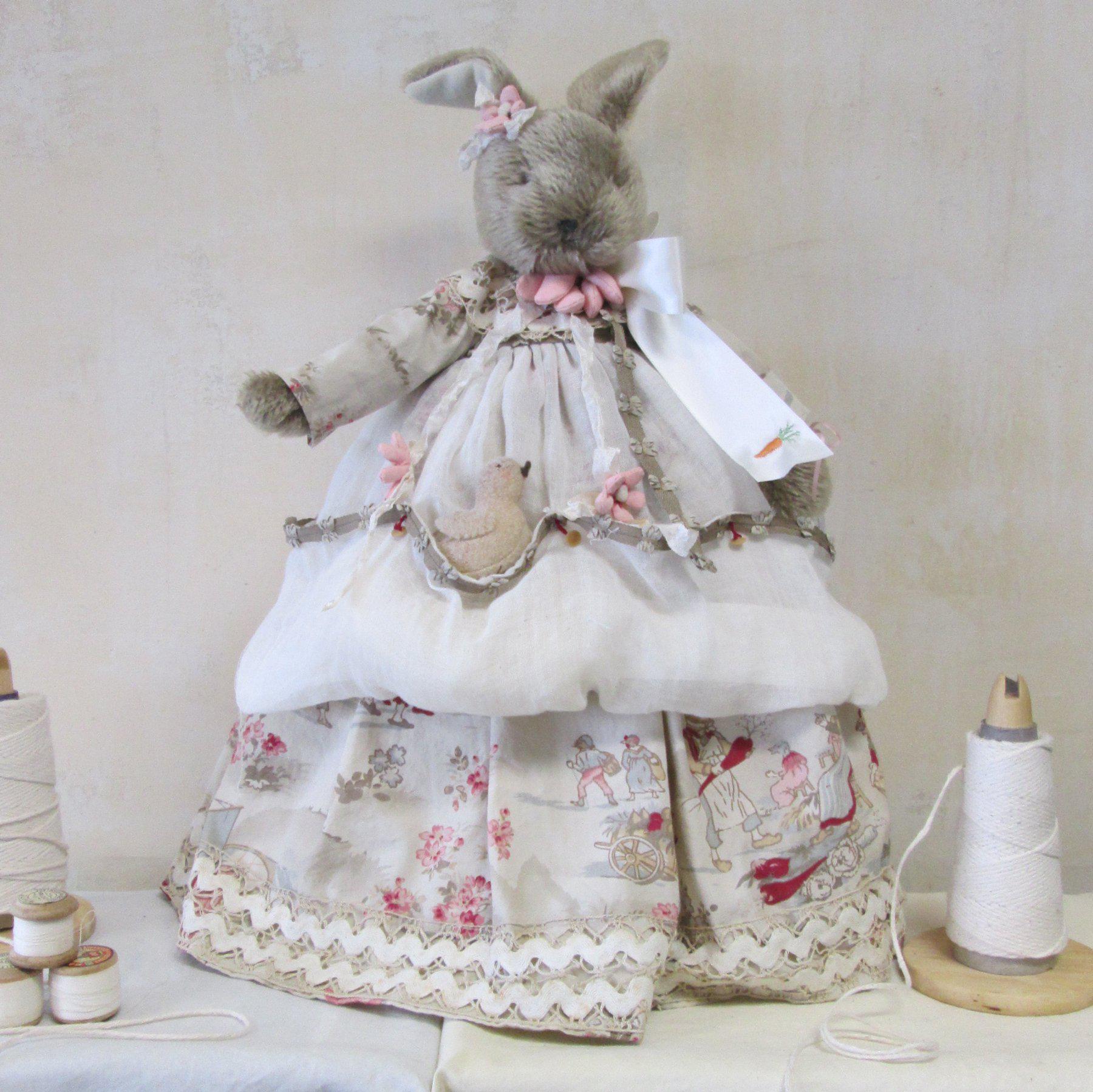 Unique RETIRED Hutch Studio Cherish Chick A Dee Bunny Figurine - Collectible One-of-a-Kind Decorative Piece for Easter, Home Decor & Gift Giving