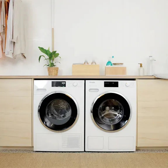 Miele 9kg White Heat Pump Tumble Dryer TWH780WP - Energy Efficient Laundry Solution for Home & Apartment Use