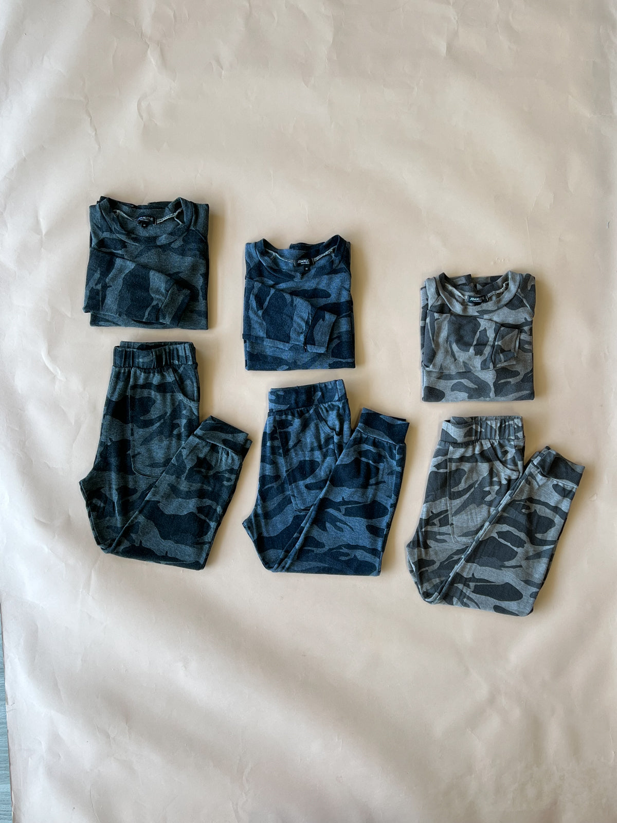 Alfie Camo Dyed Navy T-Shirt for Adults - Comfortable & Stylish Casual Wear for Outdoor Adventures and Everyday Fashion