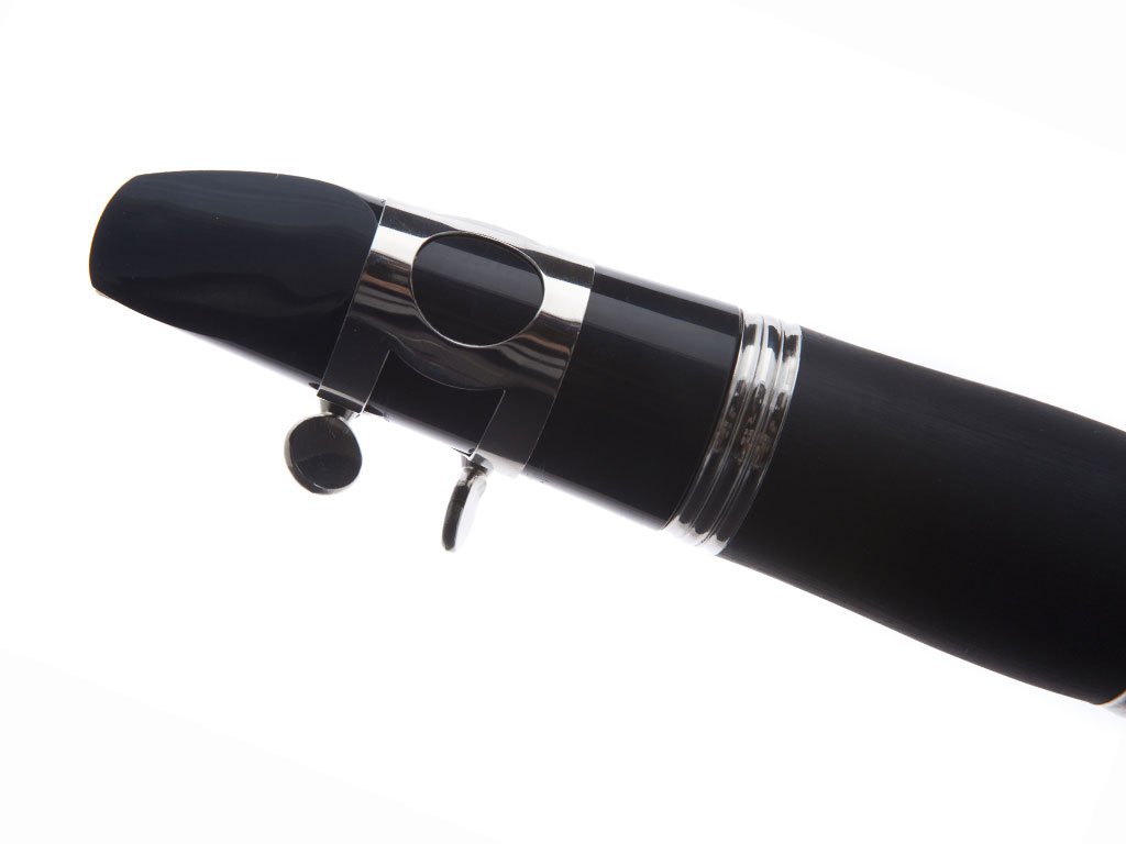 Hawk WD-C212 Bb Clarinet Outfit - Matte Finish with Hard Case, Mouthpiece & Reeds - Perfect for Beginners, Students & Band Performances