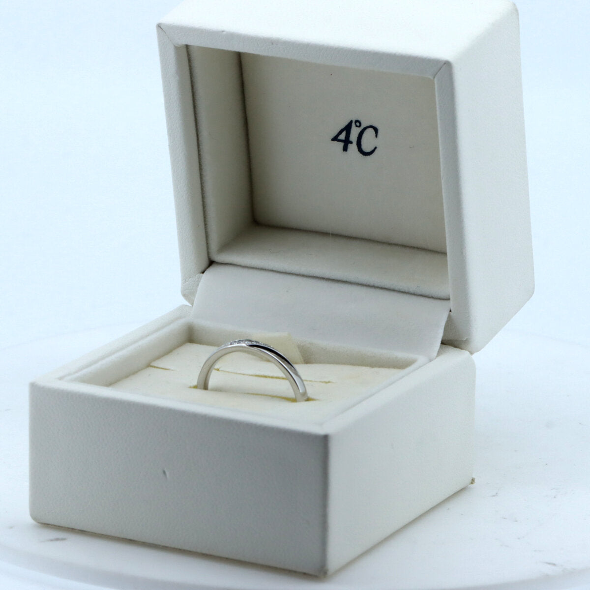 4℃ Diamond Ring Pt950 Platinum - Elegant Solitaire Engagement & Wedding Band for Women - Perfect for Proposals, Anniversaries & Special Occasions