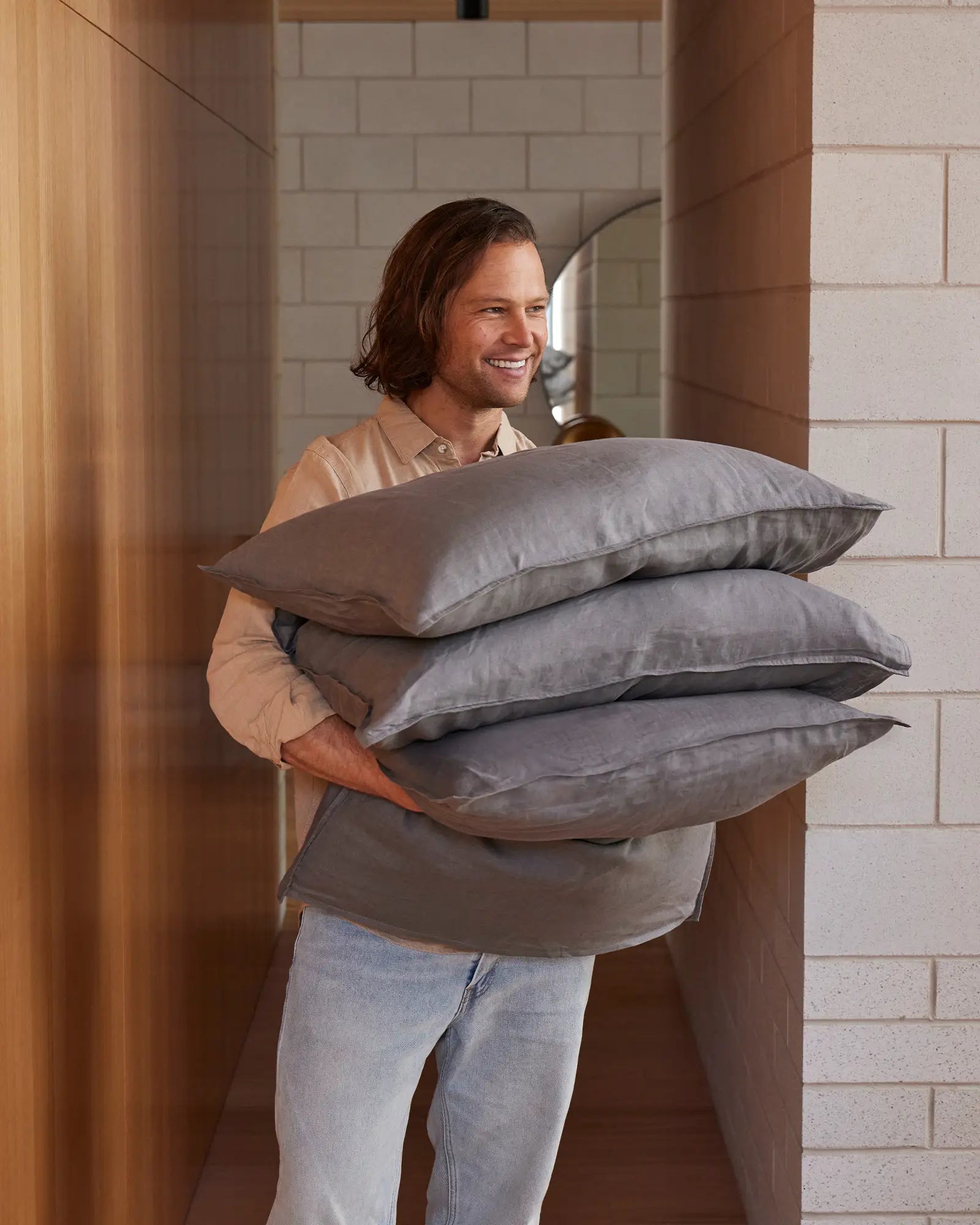 Premium Ravello Pillowcase Set - Soft & Breathable Charcoal Gray Bedding - Perfect for Master Bedroom, Guest Room & Luxury Hotels