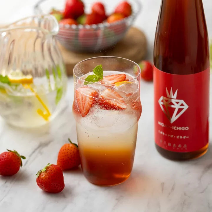 Premium Marushige Migaki Strawberry Drinking Vinegar 500ml - Delicious & Healthy Japanese Fermented Beverage for Detox, Weight Loss & Digestive Health - Perfect for Smoothies, Cocktails & Wellness Drinks