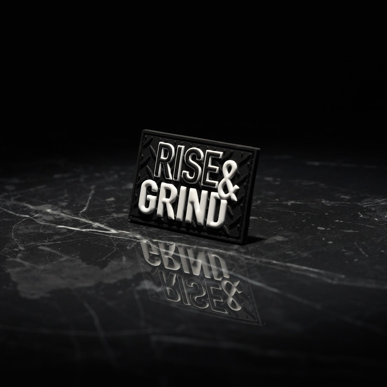 Rise & Grind Velcro Patch - Motivational Hook and Loop Badge for Hats, Jackets & Backpacks - Perfect for Workout, Gym & Outdoor Activities
