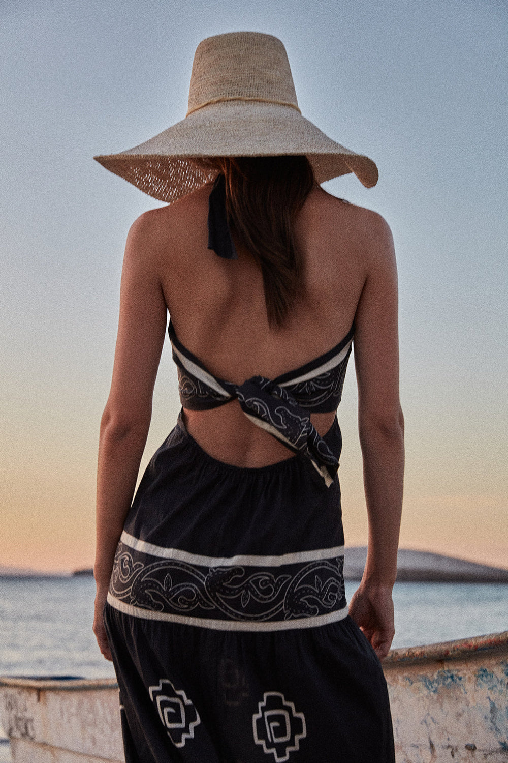 Orilla Del Mar Dress - Stylish Flowy Summer Beach Dress for Women | Perfect for Vacations, Weddings & Outdoor Events