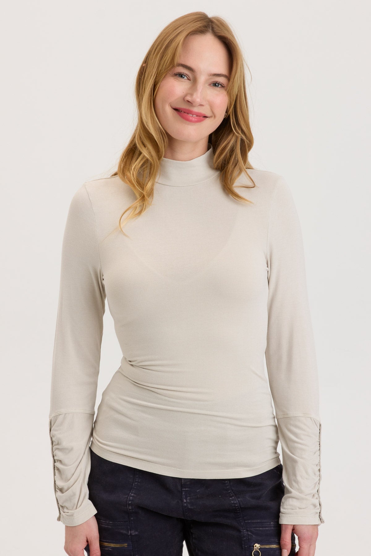 Ainsley Women's Soft Turtleneck Sweater - Cozy Knit Pullover for Fall & Winter - Perfect for Office, Casual Outfits & Layering