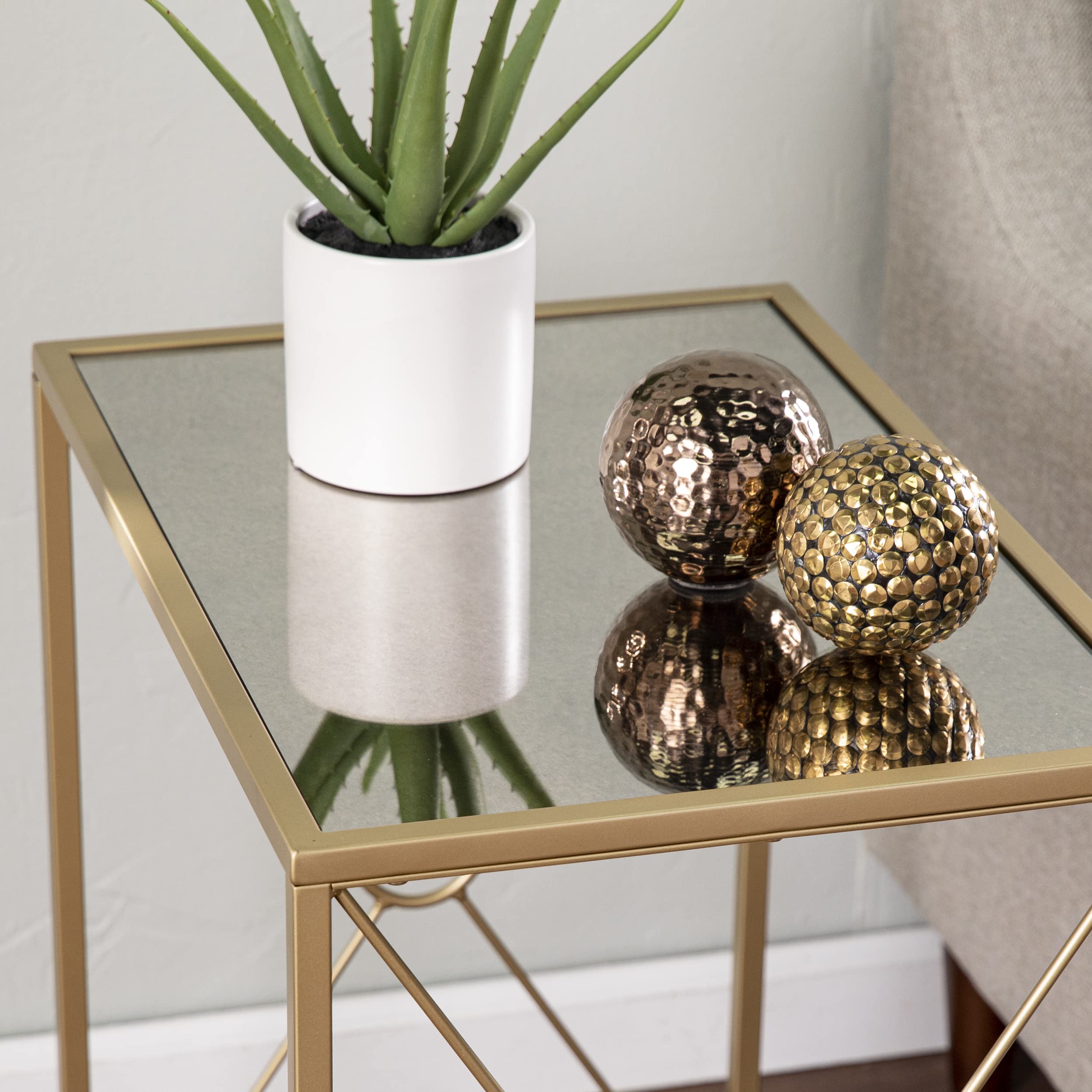 SEI Furniture Larden Table - 23 Inch Round Dining Table in Gold Finish | Perfect for Small Spaces, Breakfast Nooks & Modern Home Decor