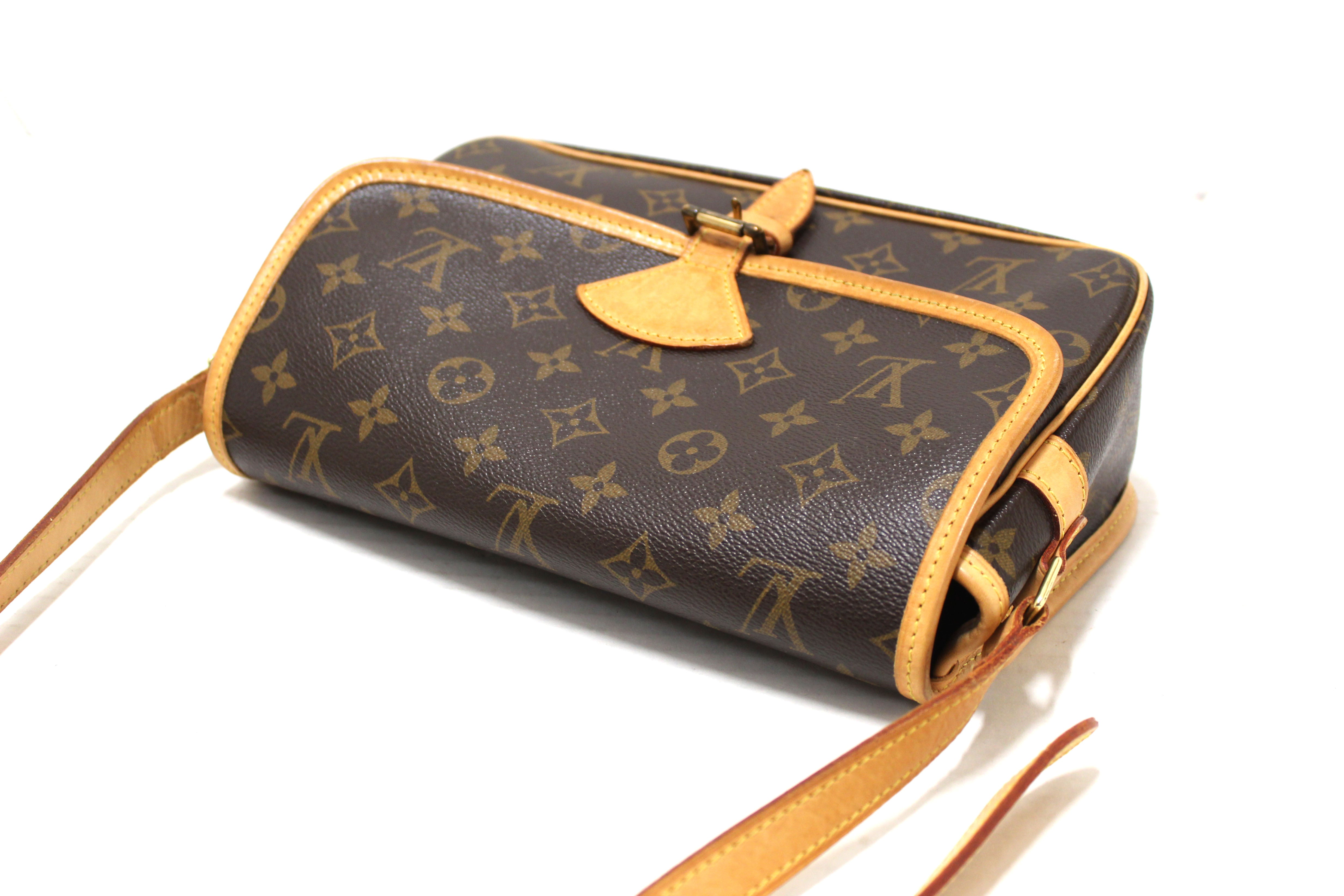 Authentic Louis Vuitton Classic Monogram Sologne Messenger Bag for Men - Genuine Leather Crossbody Shoulder Bag - Perfect for Work, Travel & Everyday Use