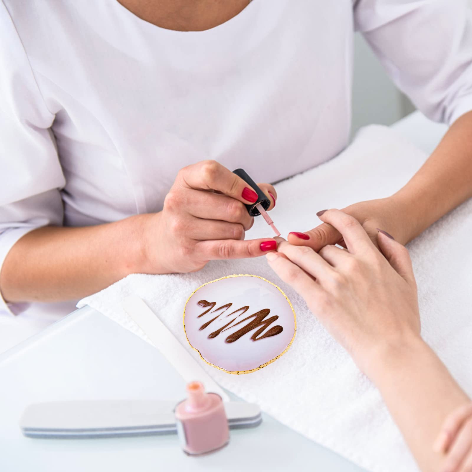 Professional Resin Nail Art Palette with Gold Edge - Irregular Makeup Mixing Plate for Hand-Painted Nail Designs, DIY Nail Art & Beauty Salon Use - Perfect for Nail Artists, Beginners & Home Manicures