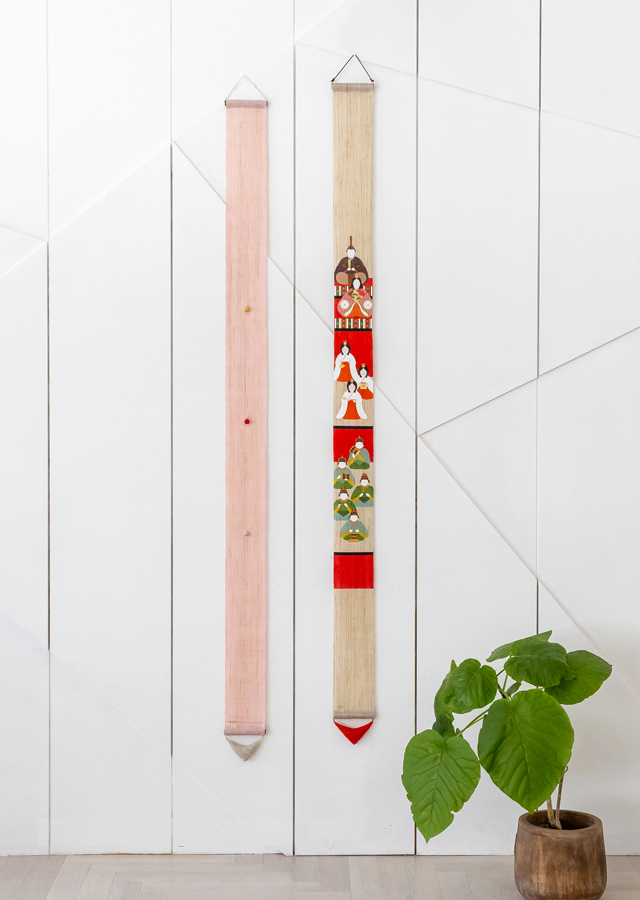 Handmade Hand-Dyed Linen Japanese Narrow Tapestry - Traditional Hina Dolls Design, Kyoto Noren Style Wall Hanging Scroll for Home Decor, Japanese Culture Enthusiasts & Zen Interior Design