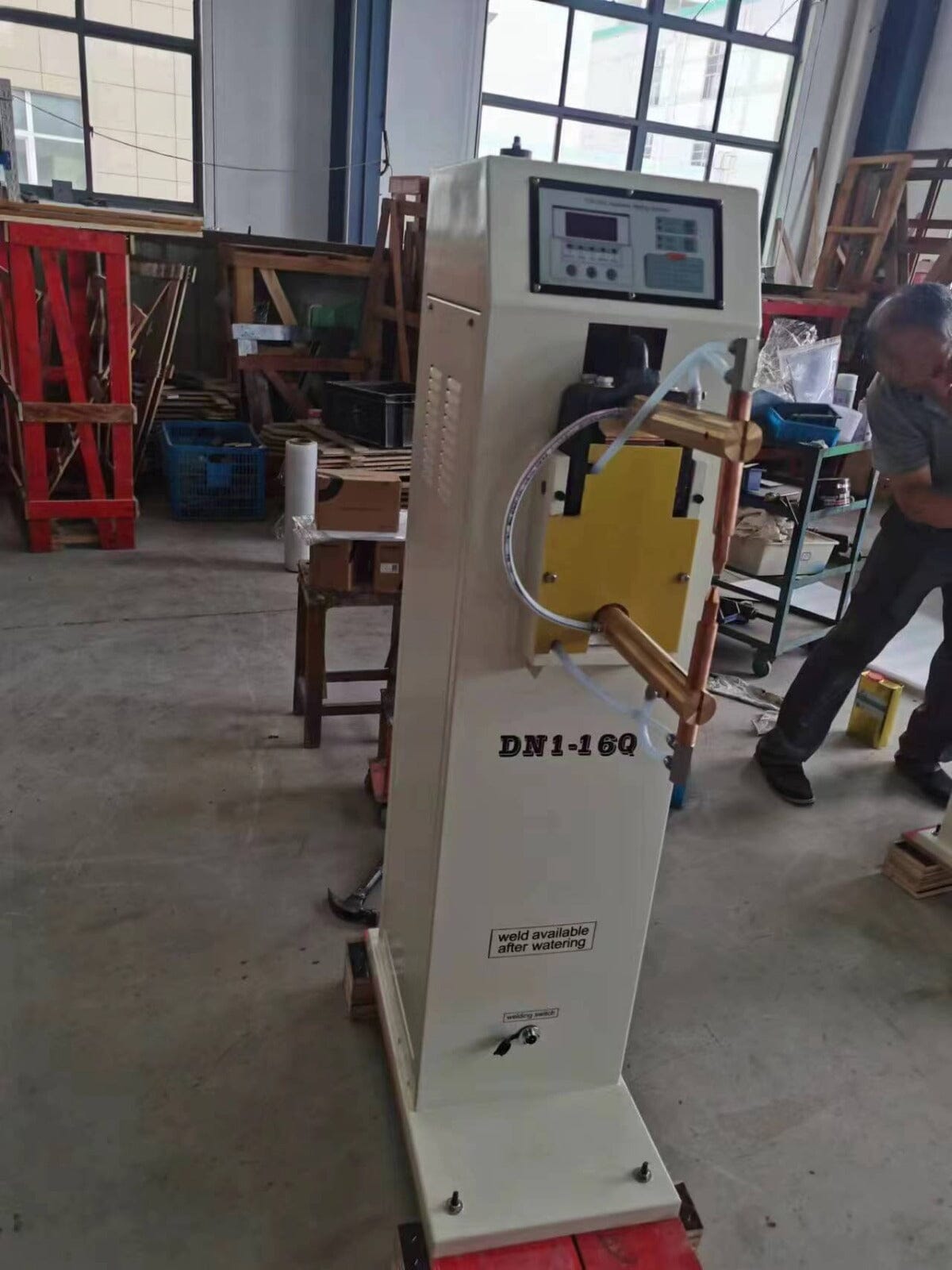 Aiko 16kVA 415V 50Hz Spot Welder - Industrial Resistance Welding Machine (Model W DN1 16Q) for Metal Fabrication, Automotive Repair & DIY Projects