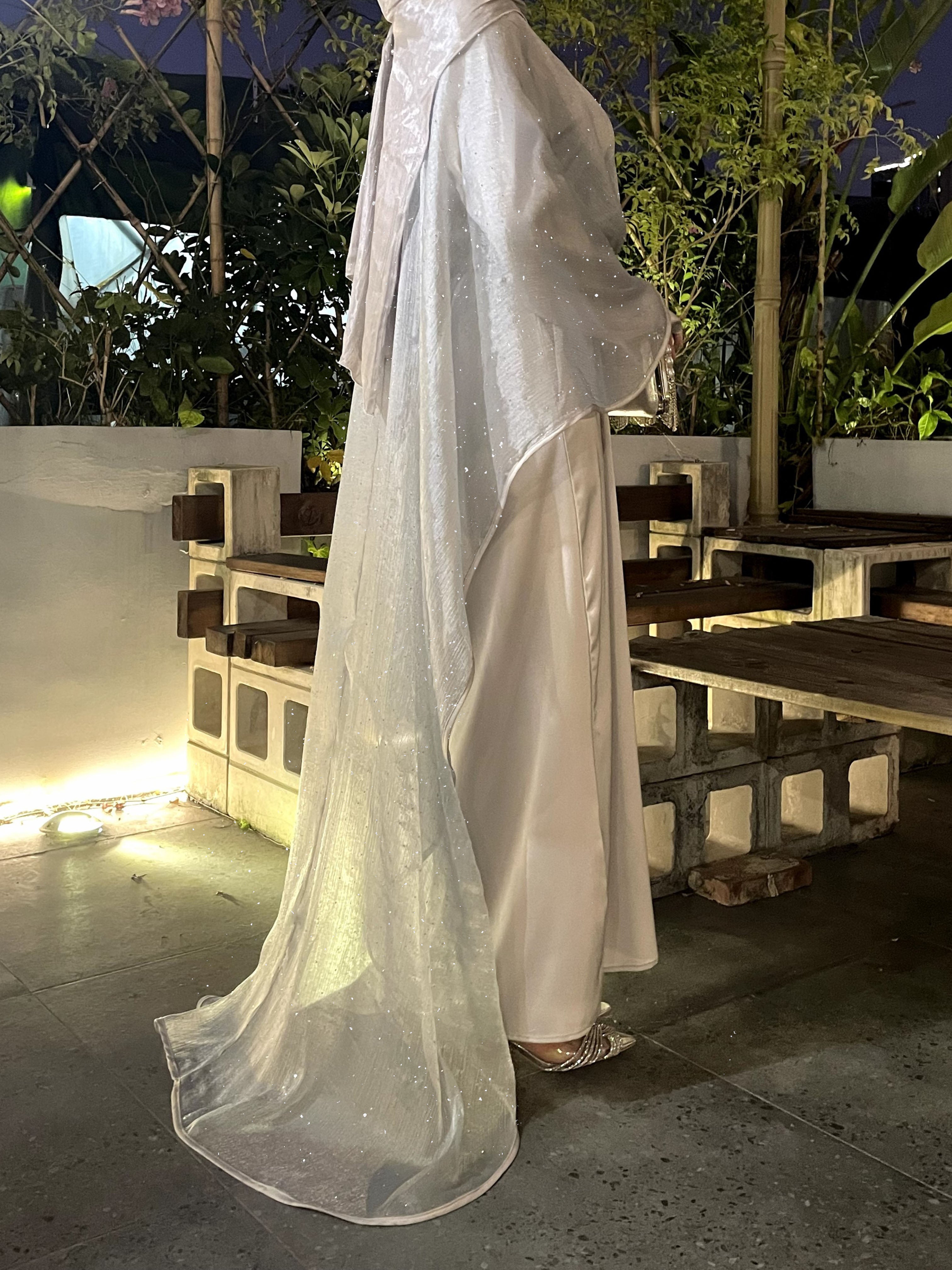 Luxury 2-in-1 Cape Abaya Dress with Galaxy Embroidery for Women | Elegant Islamic Prayer Dress & Evening Gala Outfit | Perfect for Eid Celebrations, Weddings & Special Occasions