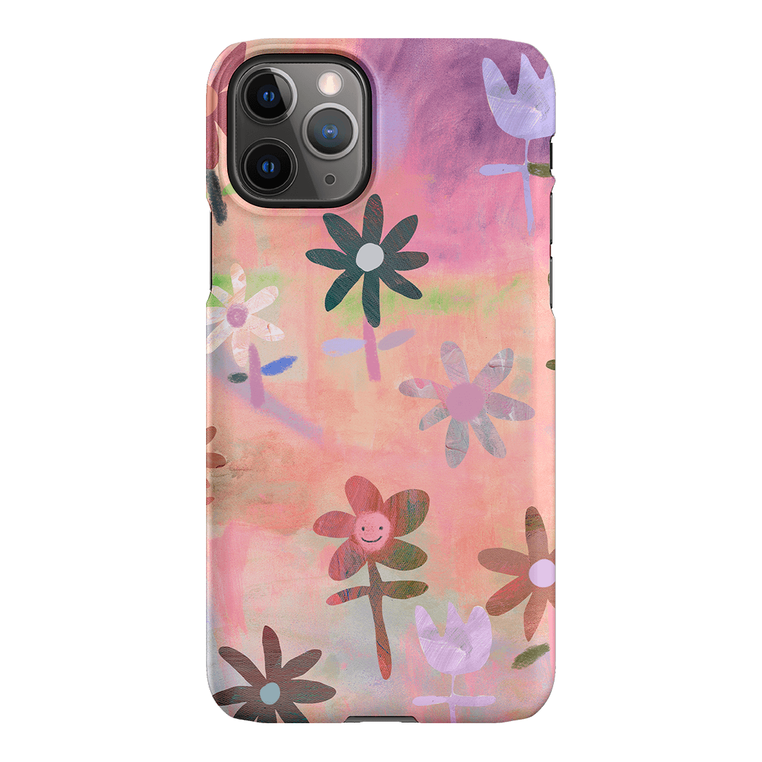 Premium Lazy Daisy Floral Phone Case - Shockproof & Slim Design for iPhone 15/14/13/12/Pro/Max - Perfect for Everyday Use, Travel & Outdoor Activities