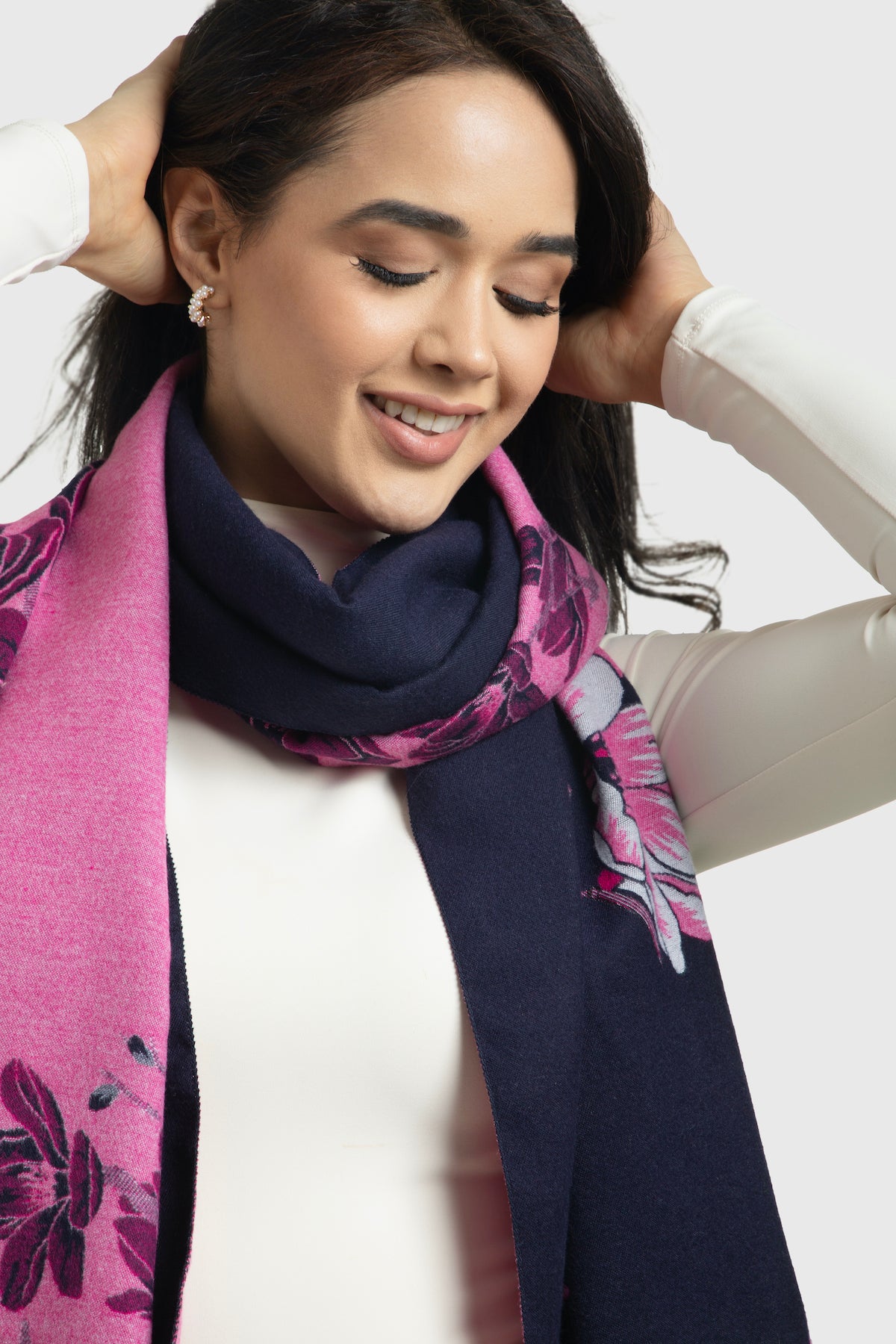 Reversible Scarf for Women & Men - Soft & Warm Winter Fashion Accessory - Perfect for Cold Weather, Office, Travel & Outdoor Activities