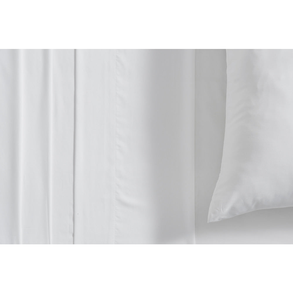 100% Natural Bamboo Bed Sheet Set - Queen Size White Soft Breathable Sheets - Luxury Eco-Friendly Bedding for Hot Sleepers & Sensitive Skin - Perfect for Master Bedroom, Guest Room & Vacation Homes