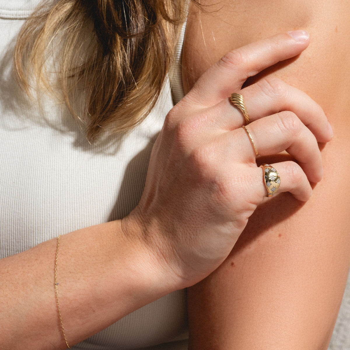Solid Gold Star Crossed Dome Pinky Ring for Women - 14K Gold Minimalist Stackable Ring - Perfect for Gifts, Weddings & Everyday Elegance