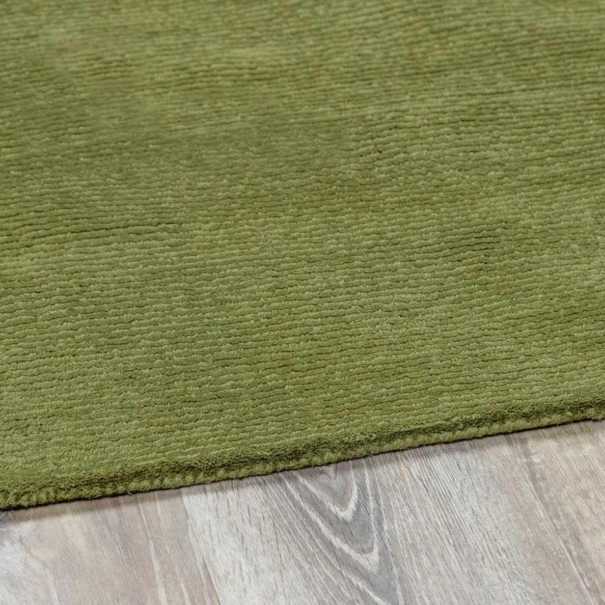 Hauteloom Poetia Wool Area Rug 6' x 9' - Soft High Pile Contemporary Design in Sage Green - Perfect for Living Room, Bedroom & Cozy Spaces