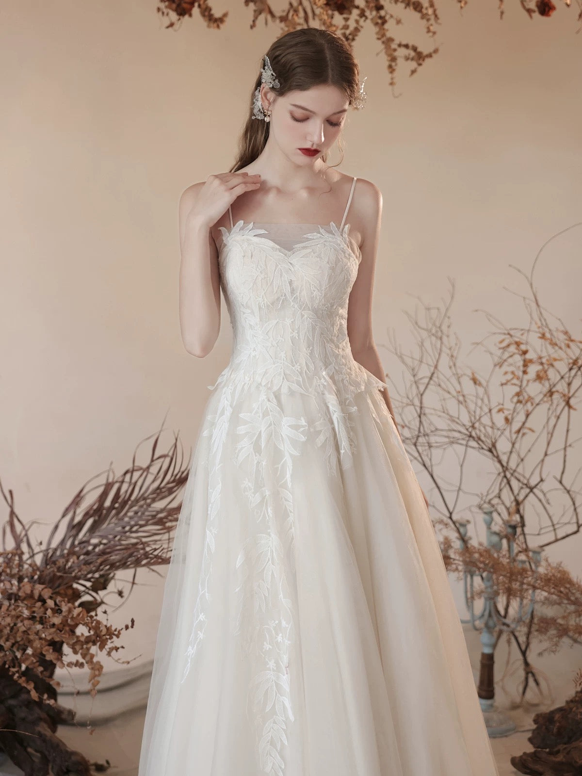 Elegant A-Line Tulle Lace Tea-Length White Prom Dress - Long Formal Evening Gown for Homecoming, Quinceañera & Special Occasions