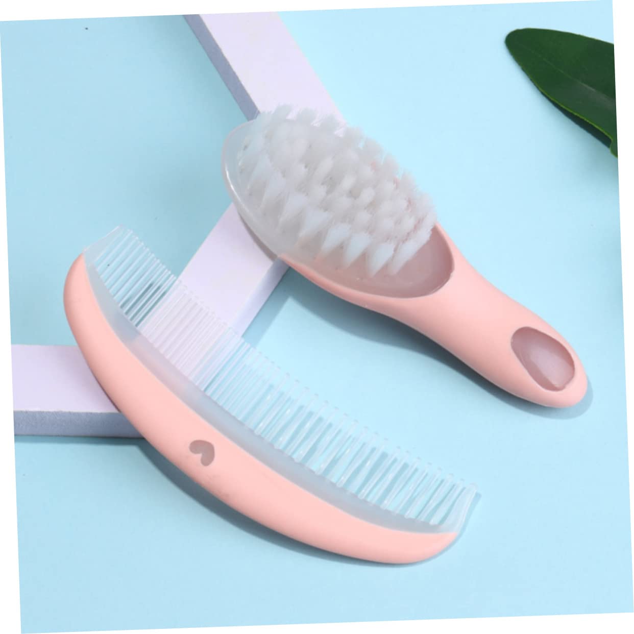 GLEAVI Baby Bath Accessories Set - 2-Piece Toddler Hair Brush & Comb Kit for Cradle Cap Care, Soft Bristle Brush & Easy-Grip Comb for Newborns & Infants - Perfect for Gentle Hair Care During Bath Time & Daily Grooming