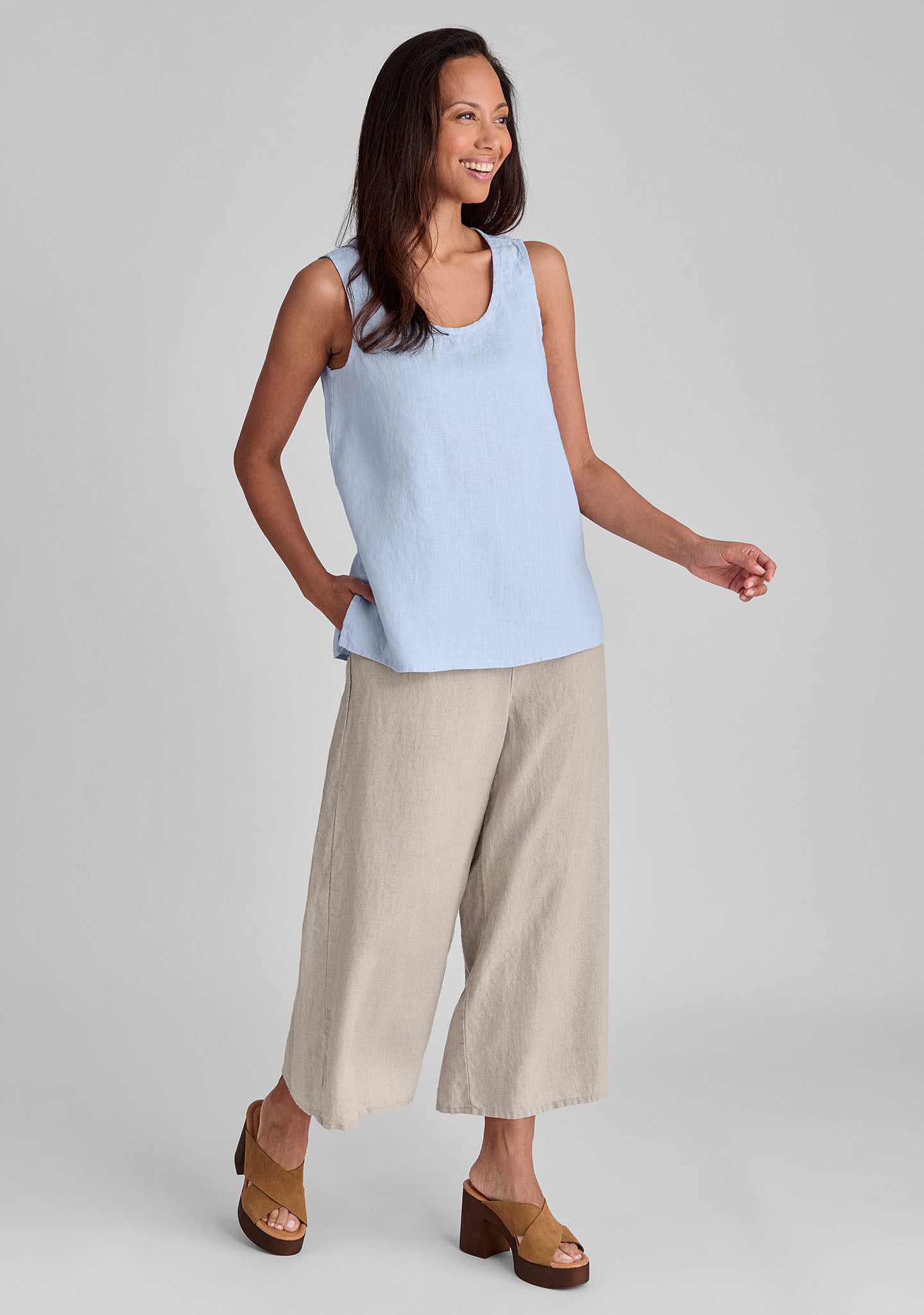 Premium Linen Tank Top for Women - Breathable & Comfortable Summer Essential - Perfect for Casual Wear, Beach Outfits & Layering
