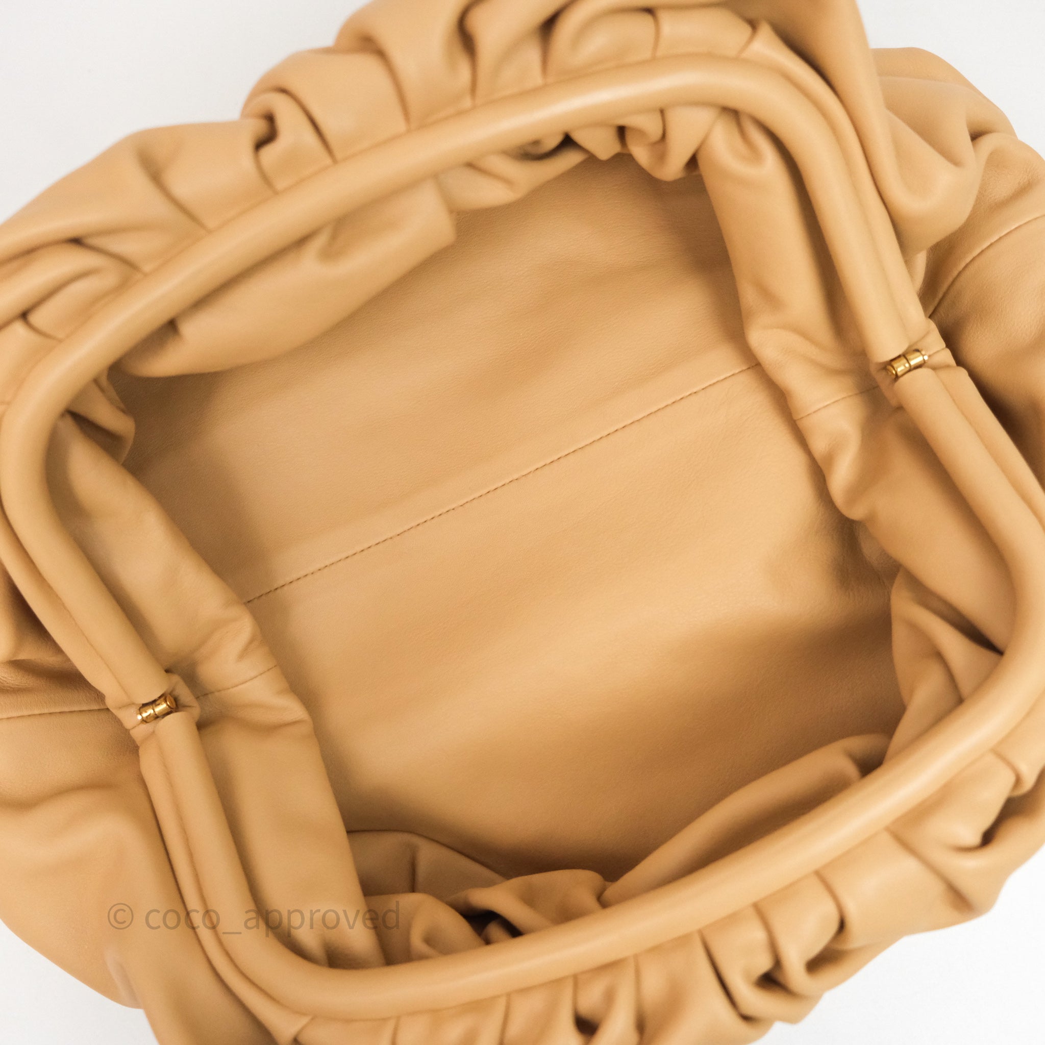 Bottega Veneta The Pouch Bag in Beige Calfskin Leather - Luxury Crossbody Clutch for Women, Perfect for Evening Parties & Date Nights