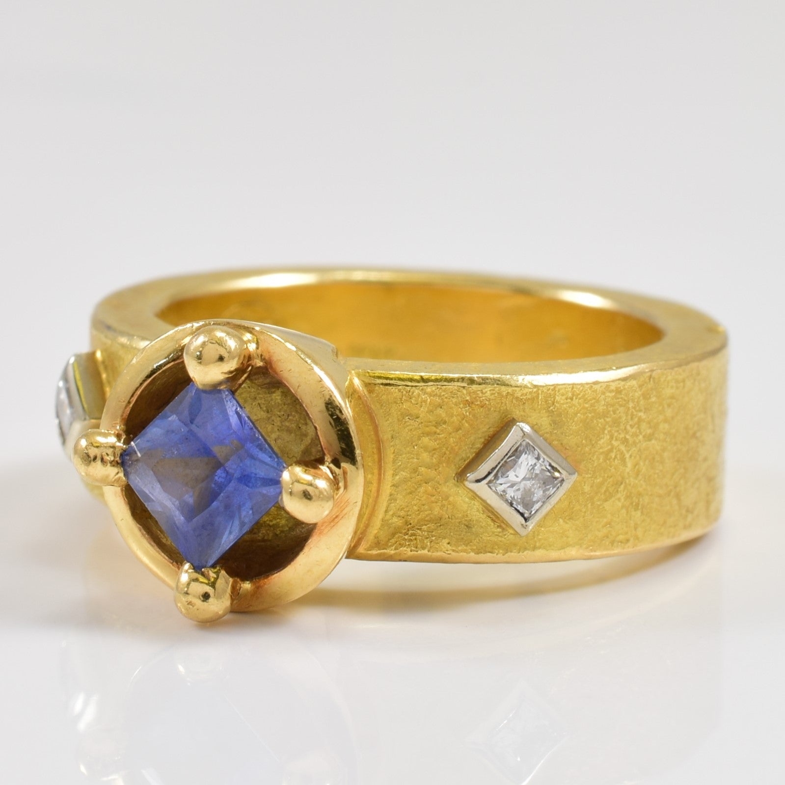 Blue Sapphire and Diamond Ring 0.60ct Center Stone with 0.10ctw Accents - Size 6 | Elegant Engagement, Wedding, Anniversary Gift for Her | Perfect for Proposals, Special Occasions & Everyday Luxury