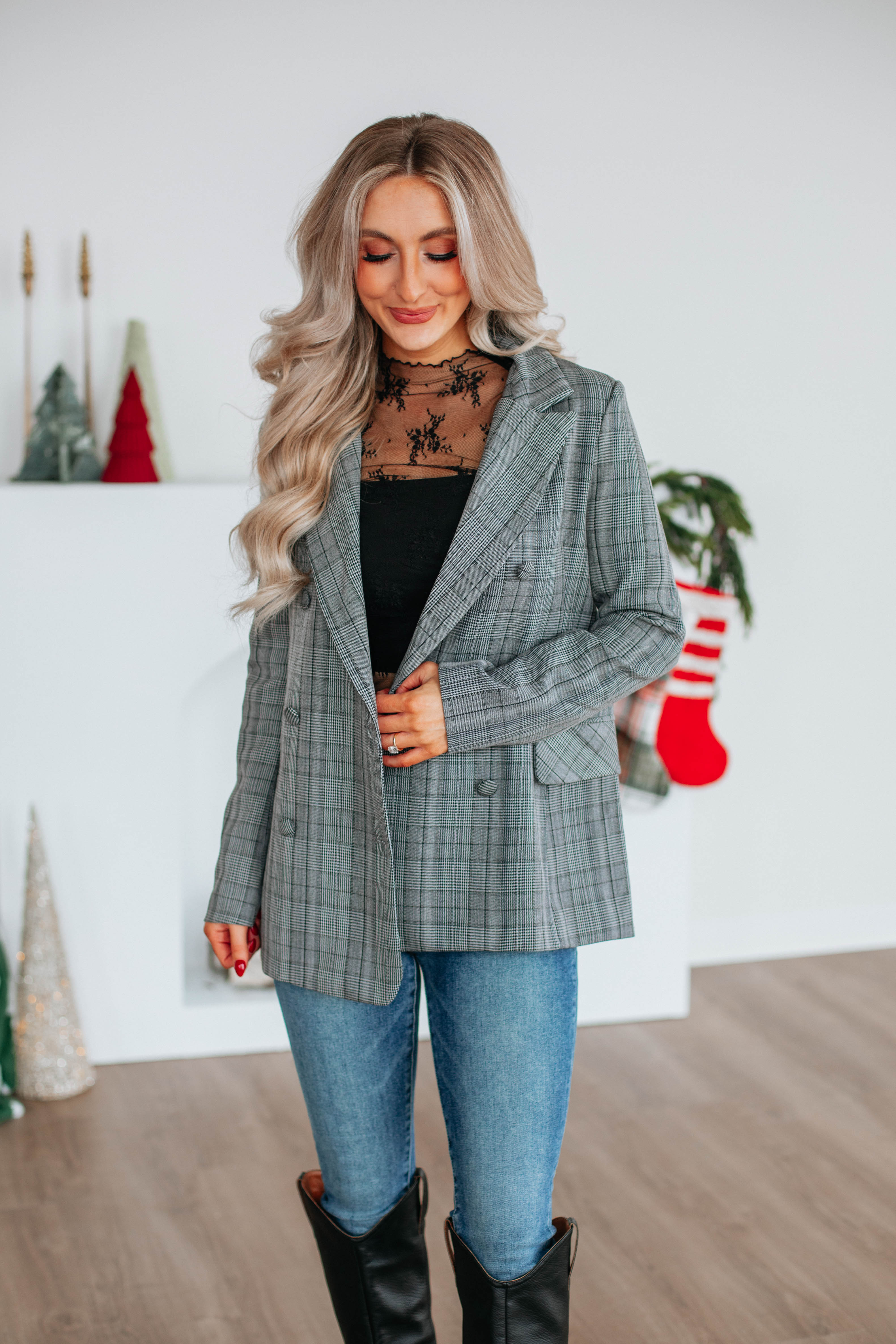 Bergan Plaid Blazer for Women - Classic Checkered Pattern Formal Jacket - Office Wear & Business Attire - Perfect for Work, Interviews, and Professional Events