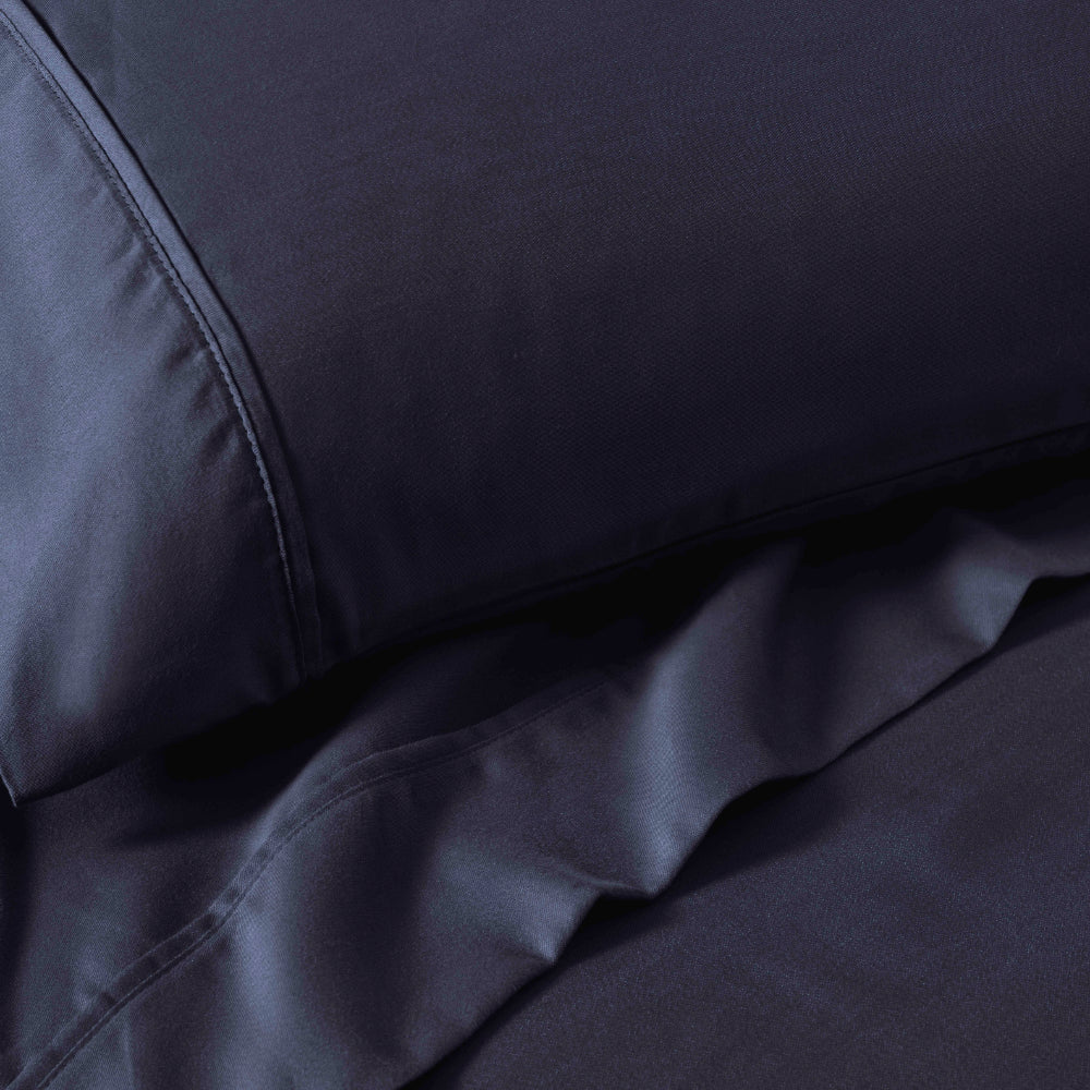 Premium 1200 Thread Count Cotton Blend 2-Piece Solid Pillowcase Set - Ultra Soft & Breathable for Bedroom Luxury (White, Queen Size) | Perfect for Home, Hotel, or Gift Giving