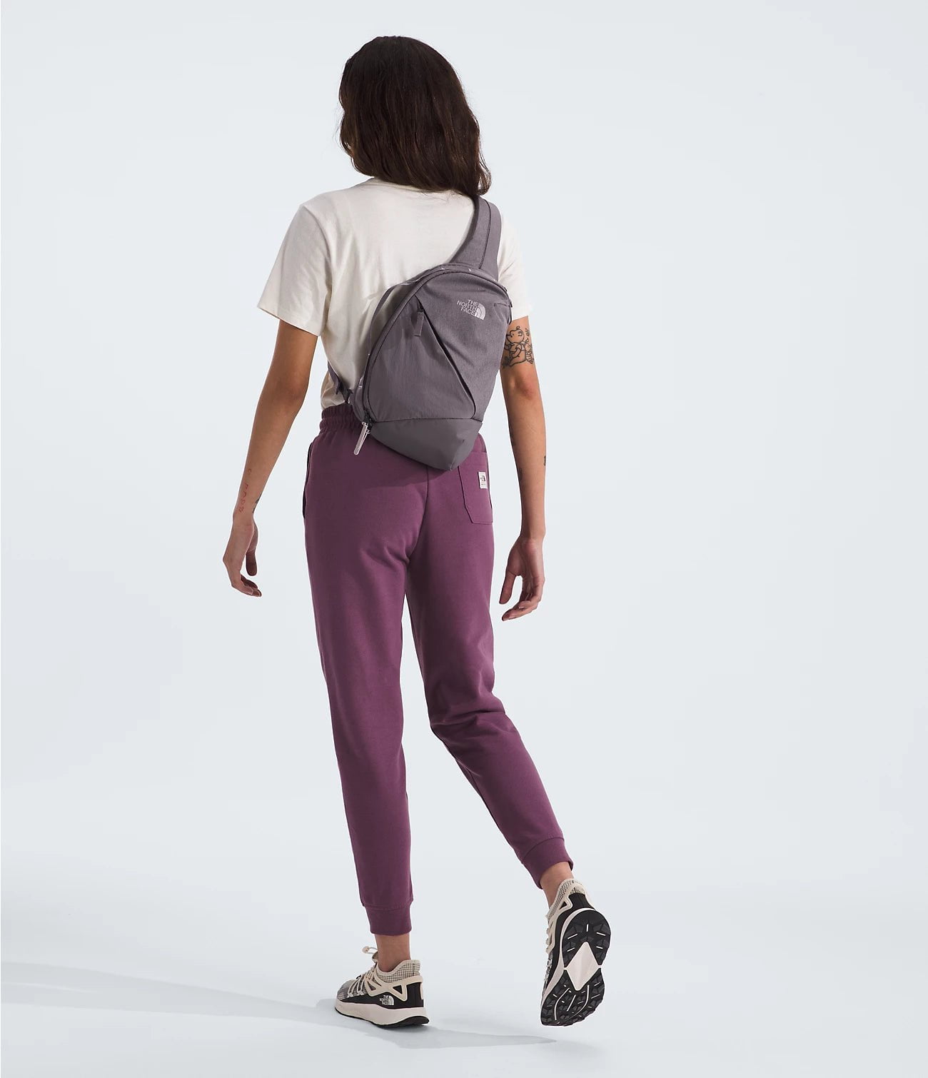 The North Face Women’s Isabella Sling Bag - Lightweight Crossbody Purse for Hiking, Travel & Everyday Use | Water-Resistant & Durable