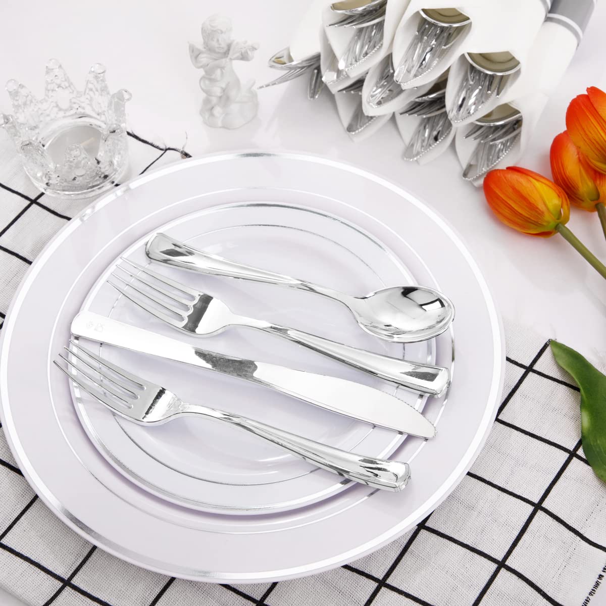 30 Pack Pre-Rolled Napkins with Silver Plastic Cutlery Set - Premium Disposable Silverware Kit (30 Forks, 30 Knives, 30 Spoons, 30 Napkins) - Perfect for Parties, Picnics, Catering & Events