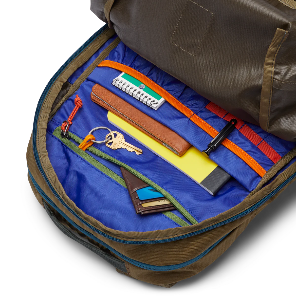 Cotopaxi Chiquillo 30L Backpack - Lightweight Hiking Daypack for Travel & Outdoor Adventures - Perfect for Commuting, Camping & Everyday Use