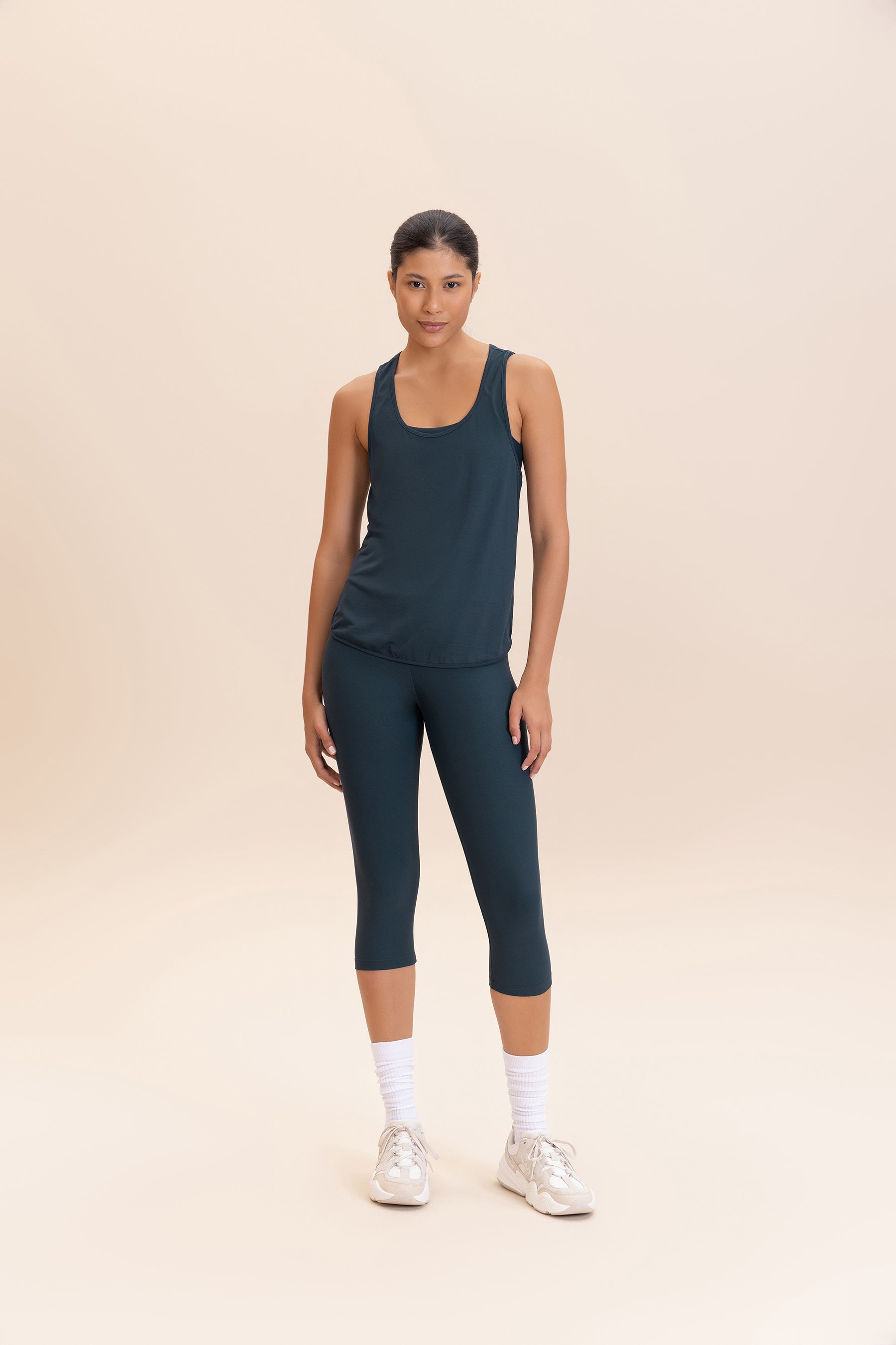 Comfortable Basic Tank Top for Women - Soft & Breathable Cotton Casual Wear - Perfect for Yoga, Gym, and Summer Outfits