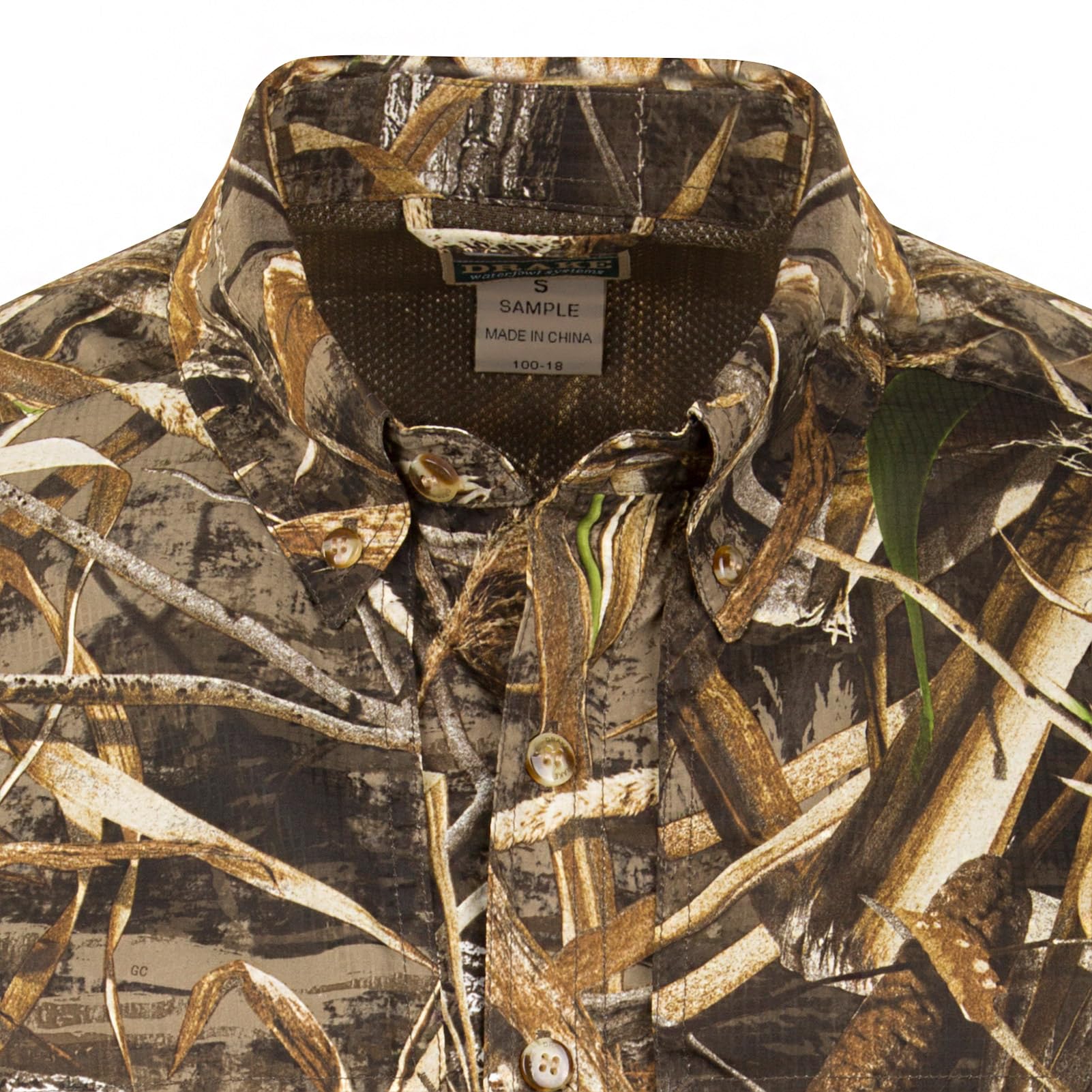 Drake Men's Est Camo Flyweight Jacket - Lightweight Water-Resistant Outdoor Hunting Jacket for Hiking, Camping & Adventure Travel
