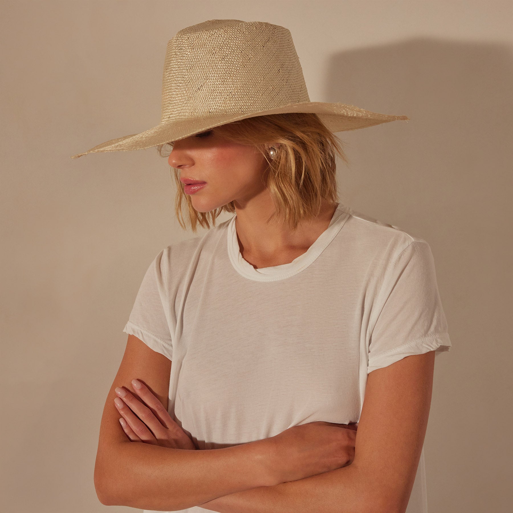 Pacific Hat Ivory/Natural - Stylish Sun Protection for Beach, Outdoor & Summer Activities