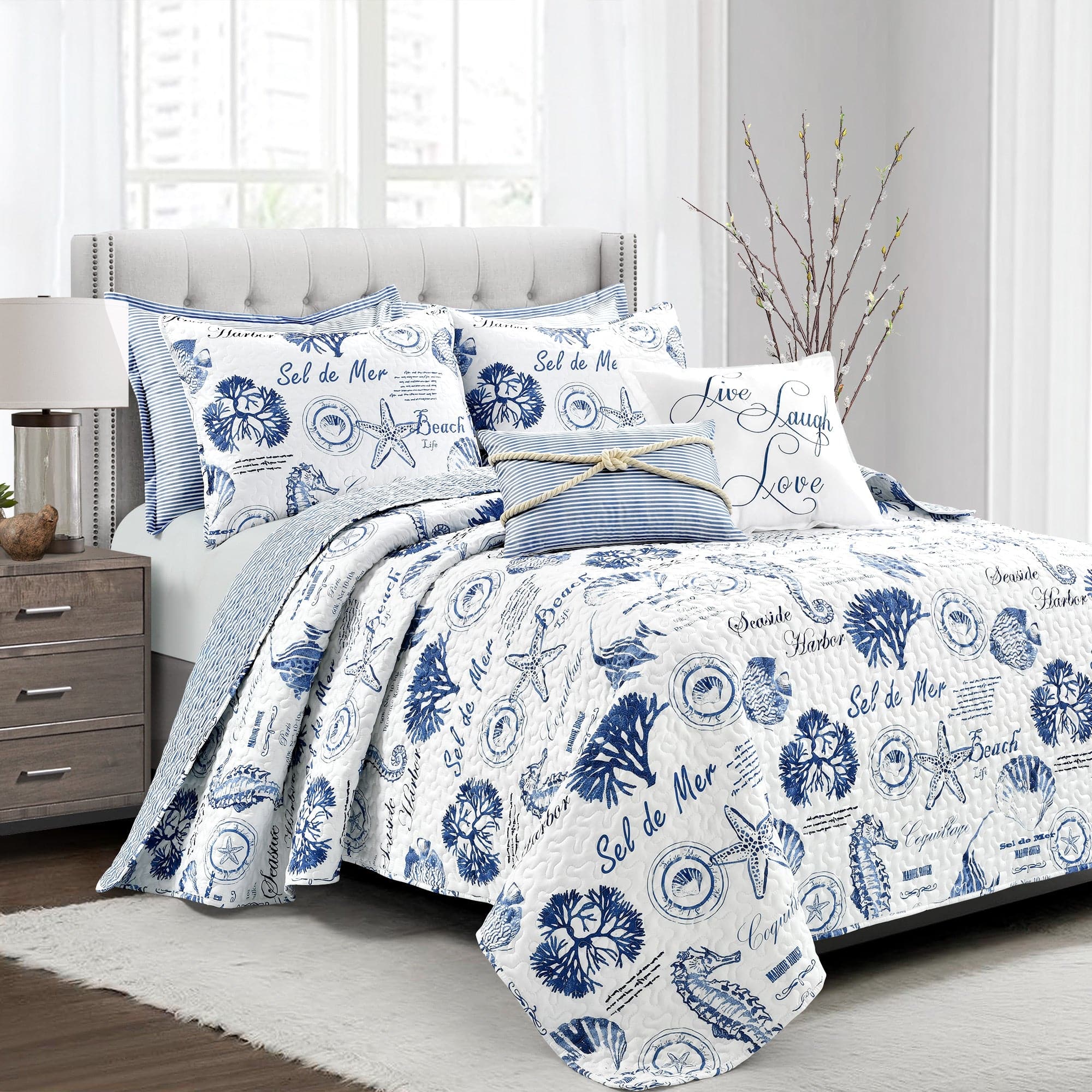 Harbor Life Reversible Quilt Set - Soft & Cozy Bedding for All Seasons | Queen/King Size | Lightweight & Breathable | Perfect for Bedroom, Guest Room, or Dorm Decor