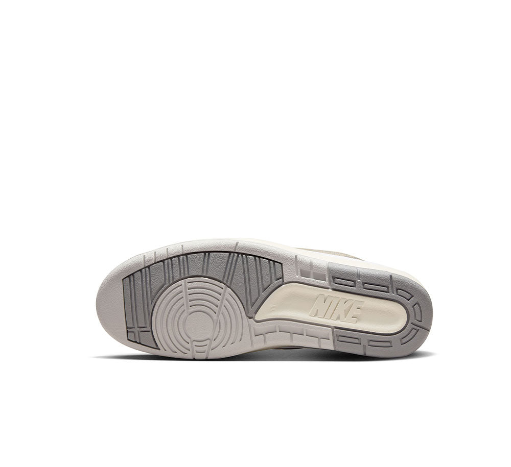 AIR JORDAN 2 RETRO LOW Men's Basketball Shoes - Classic Sneakers for Streetwear & Casual Style | Perfect for Sports, Gym Workouts & Everyday Fashion