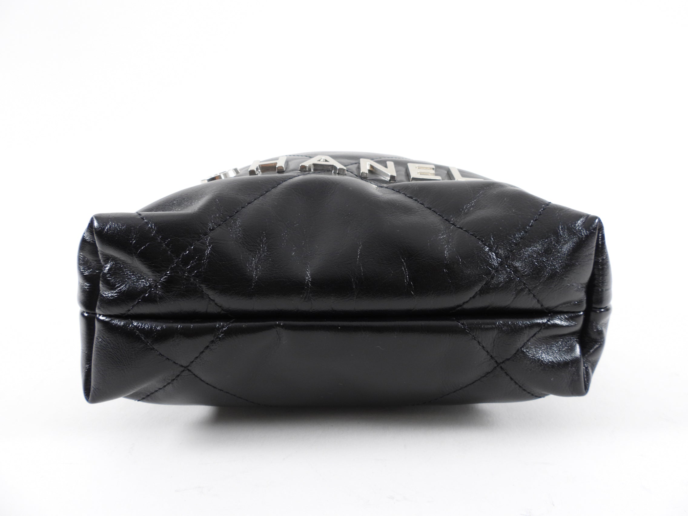 Chanel 22 Black Glossed Leather Mini Chain Bag with Logo - Luxury Designer Crossbody Purse for Women, Perfect for Evening Parties & Date Nights