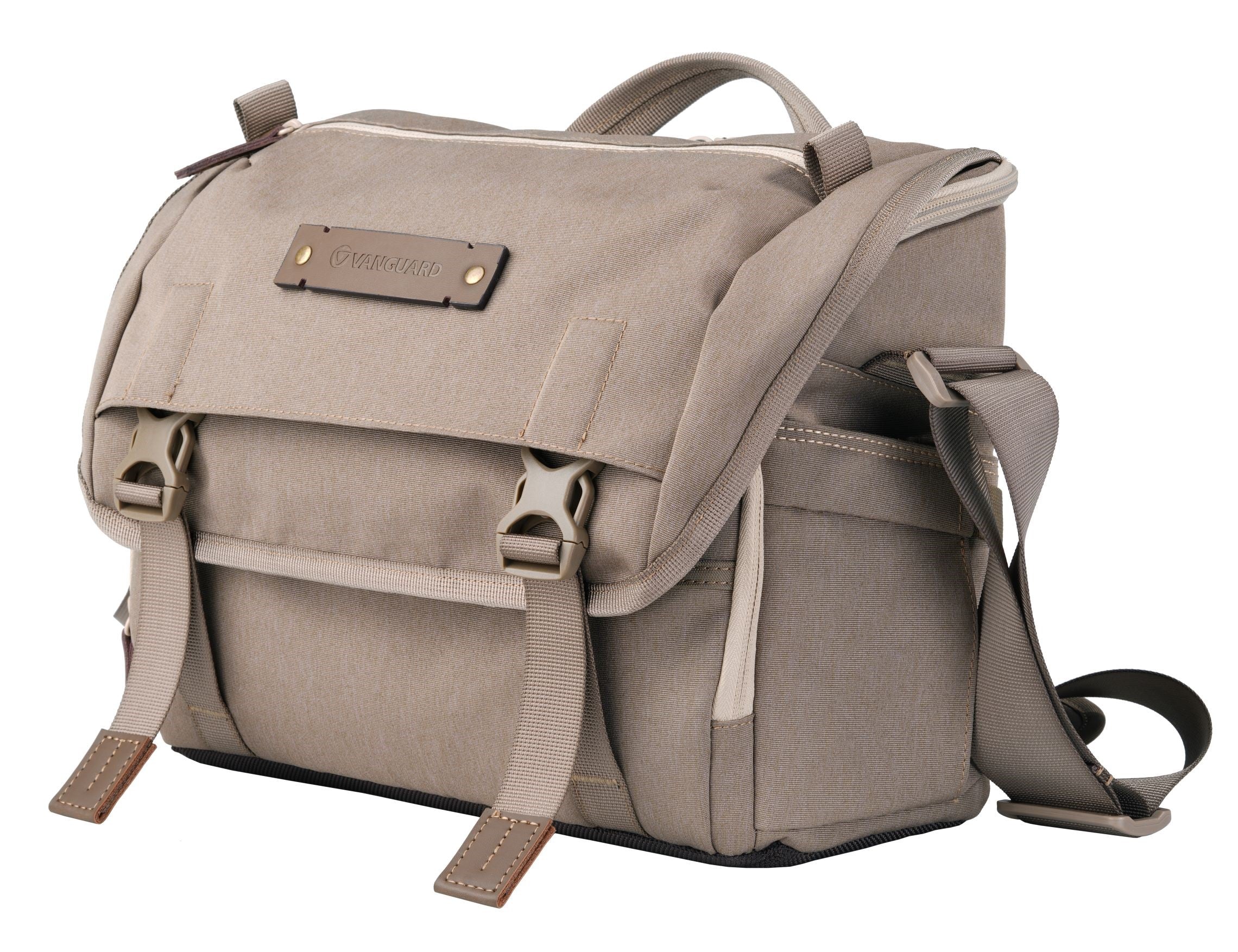 VEO Range 32M BG Beige Messenger Camera Bag - Waterproof DSLR Shoulder Bag for Photographers, Travel & Outdoor Shooting - Perfect for Hiking, Street Photography and Daily Commute
