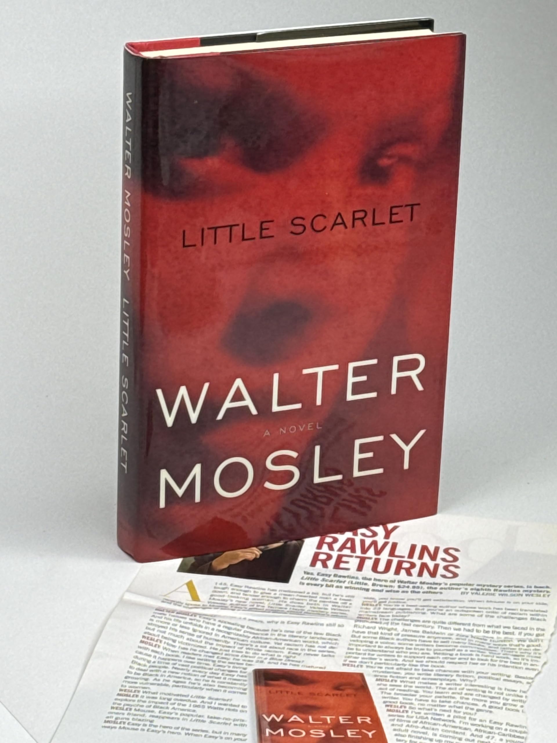 Little Scarlet: An Easy Rawlins Mystery Novel - Crime Thriller Book for Mystery Lovers & Detective Fiction Fans - Perfect for Reading at Home, Travel, or Book Clubs
