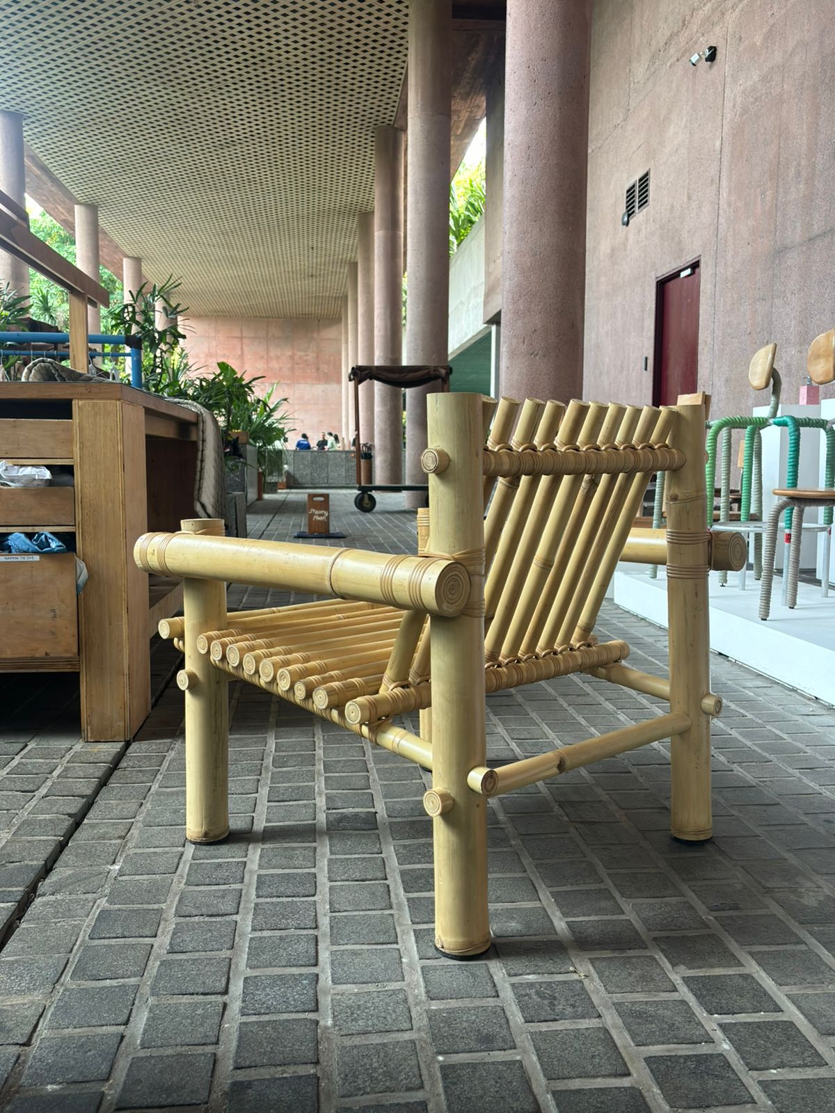 Eco-Friendly Bamboo Chair ML_BW_01 - Modern Sustainable Furniture for Living Room, Patio or Office - Perfect for Relaxing, Dining & Home Decor