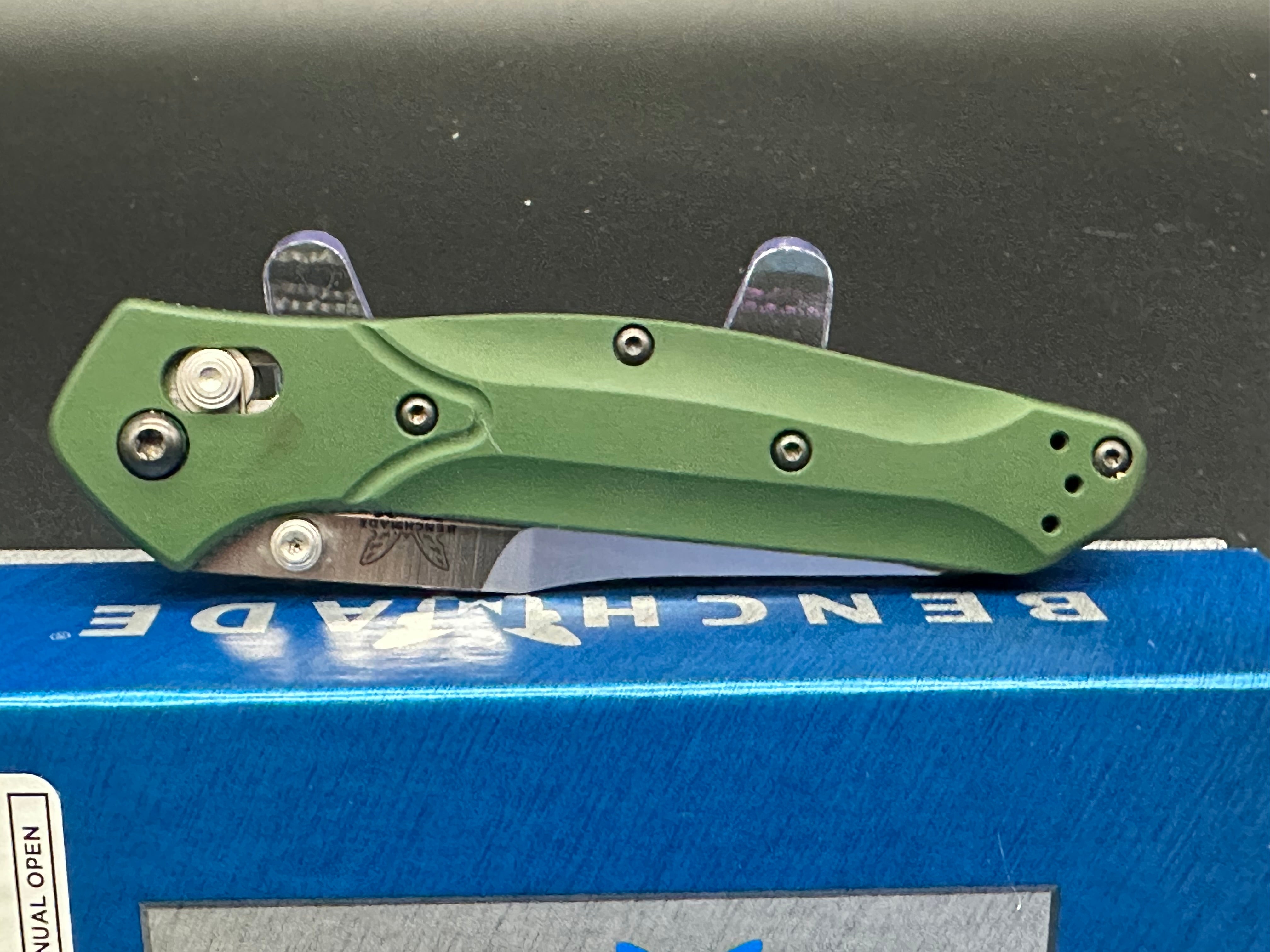 Benchmade Osborne 940 Folding Knife - Green Aluminum Handle, S30V Steel Blade - Perfect for EDC, Outdoor & Camping Use