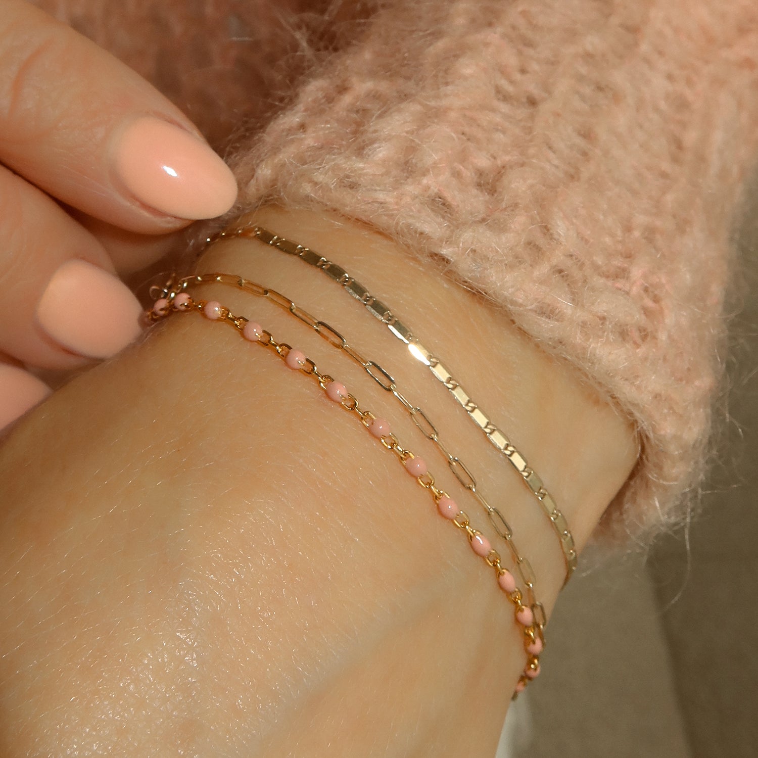 Peach Fuzz Candy Chain Bracelet for Women - Trendy Pastel Beaded Charm Jewelry - Perfect for Valentine's Day, Birthday Gifts & Everyday Wear