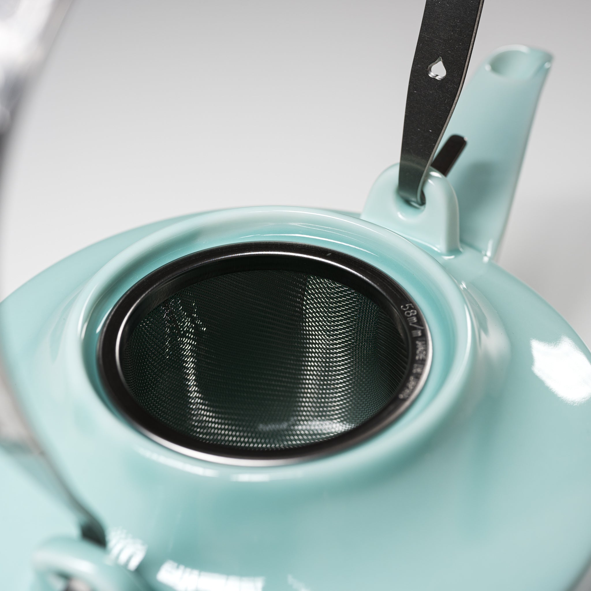 Handmade Japanese Teapot by Nishikawa - Premium Tiffany Blue Ceramic Teapot for Loose Leaf Tea | Perfect for Afternoon Tea, Gifts & Japanese Tea Ceremonies