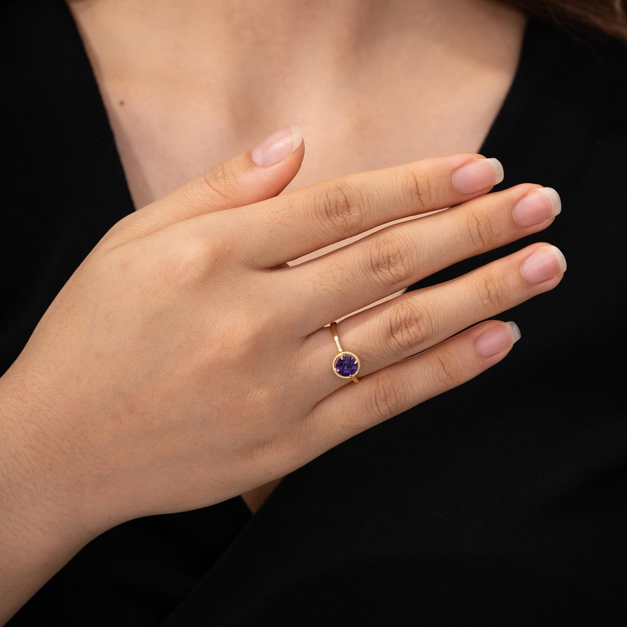 10K Gold March Birthstone Ring with Imported Crystal - Amazon Essentials (Previously Amazon Collection) | Elegant Jewelry Gift for Women, Perfect for Birthdays, Anniversaries & Special Occasions
