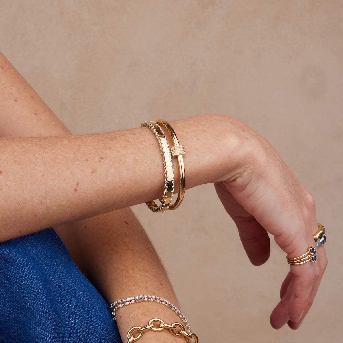 Handmade Stitched Bracelet for Women - Adjustable Beaded Friendship Bracelet - Perfect for Gifts, Boho Style & Everyday Wear