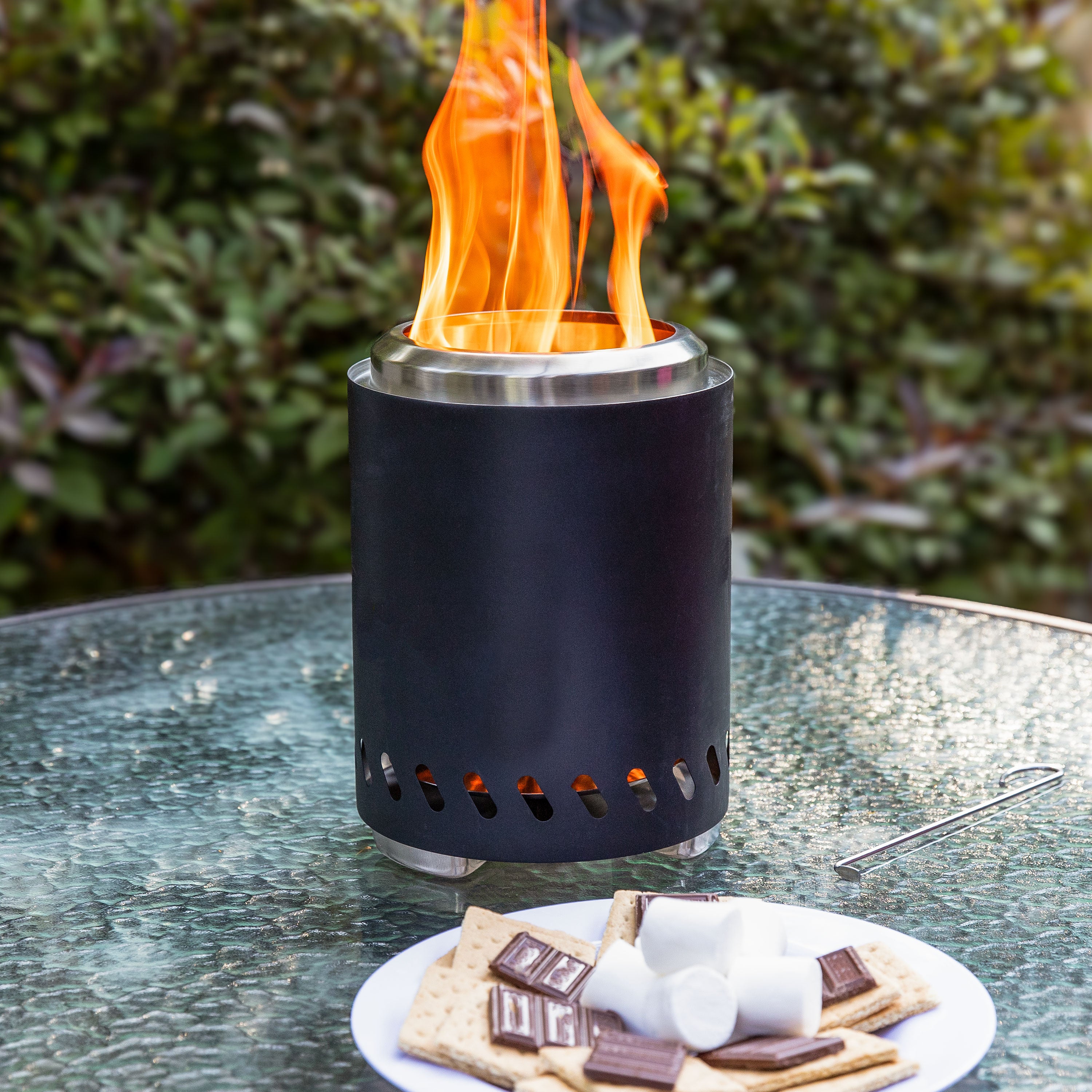 Sunnydaze Smokeless Fire Pit Tabletop - Triple Burn Design for Outdoor Patio, Deck, Camping & Backyard Gatherings