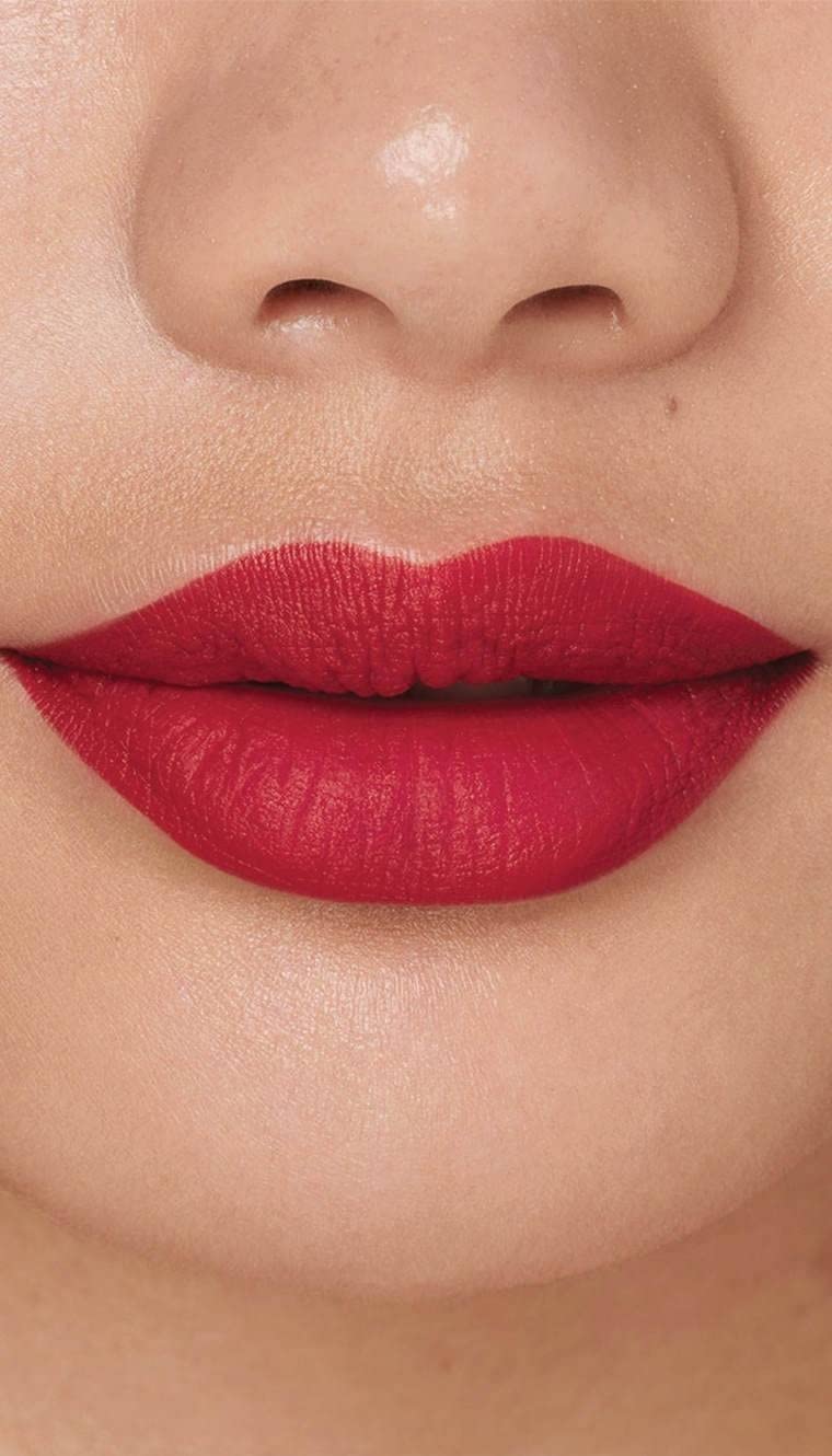 Long Lasting Matte Red Lipstick - Waterproof & Smudge Proof Lip Makeup for All-Day Wear - Perfect for Parties, Weddings & Special Occasions