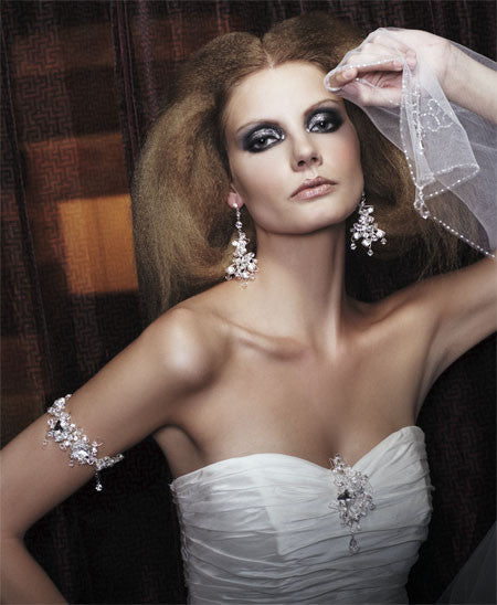 Kezani Jadore Elegant Crystal Wedding Armband for Brides - Perfect for Bridal Accessories, Wedding Ceremonies & Special Occasions