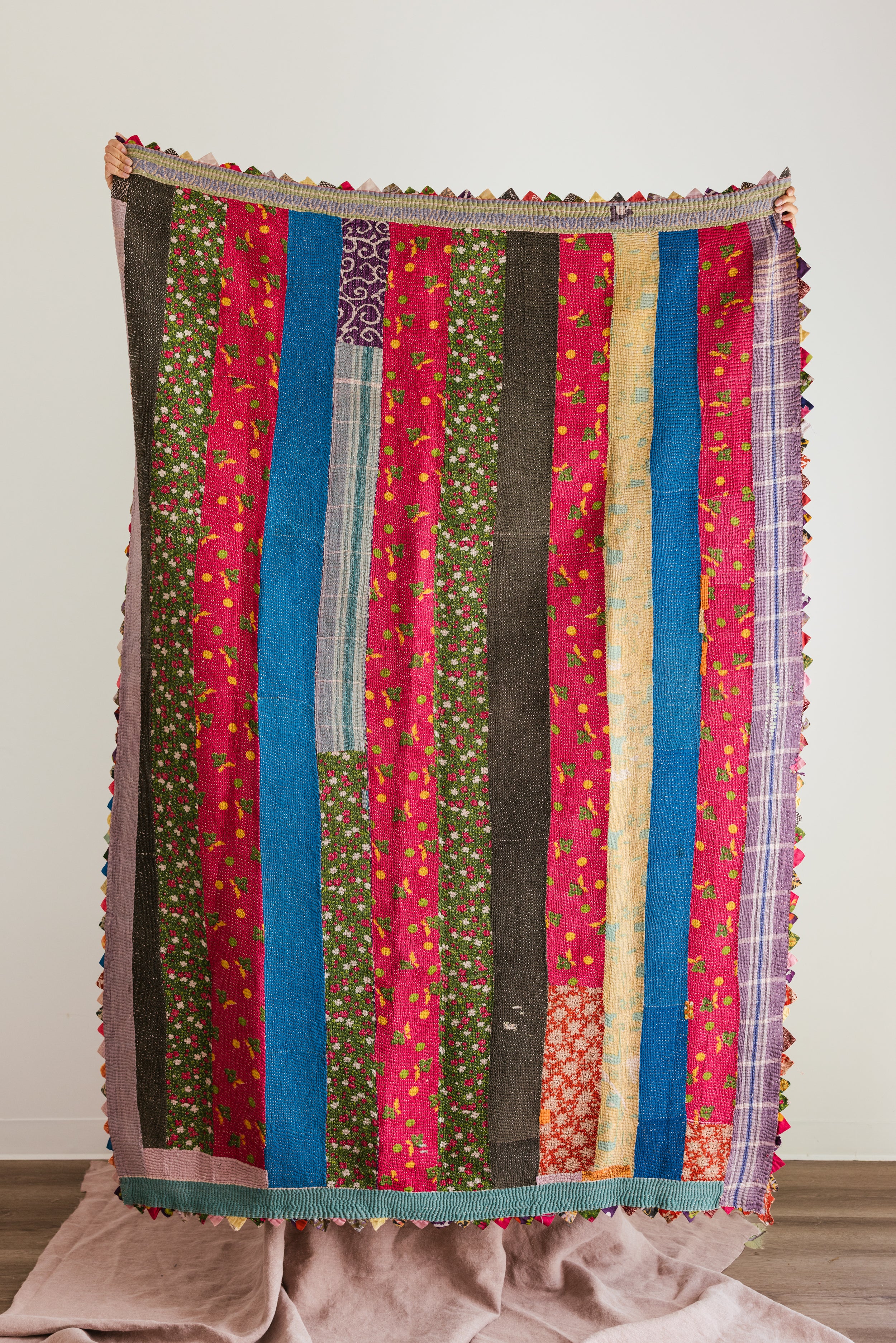 Aloka + BS Quilt #85 - Premium Warmth & Comfort - Perfect for Bedroom, Living Room & Cozy Home Decor