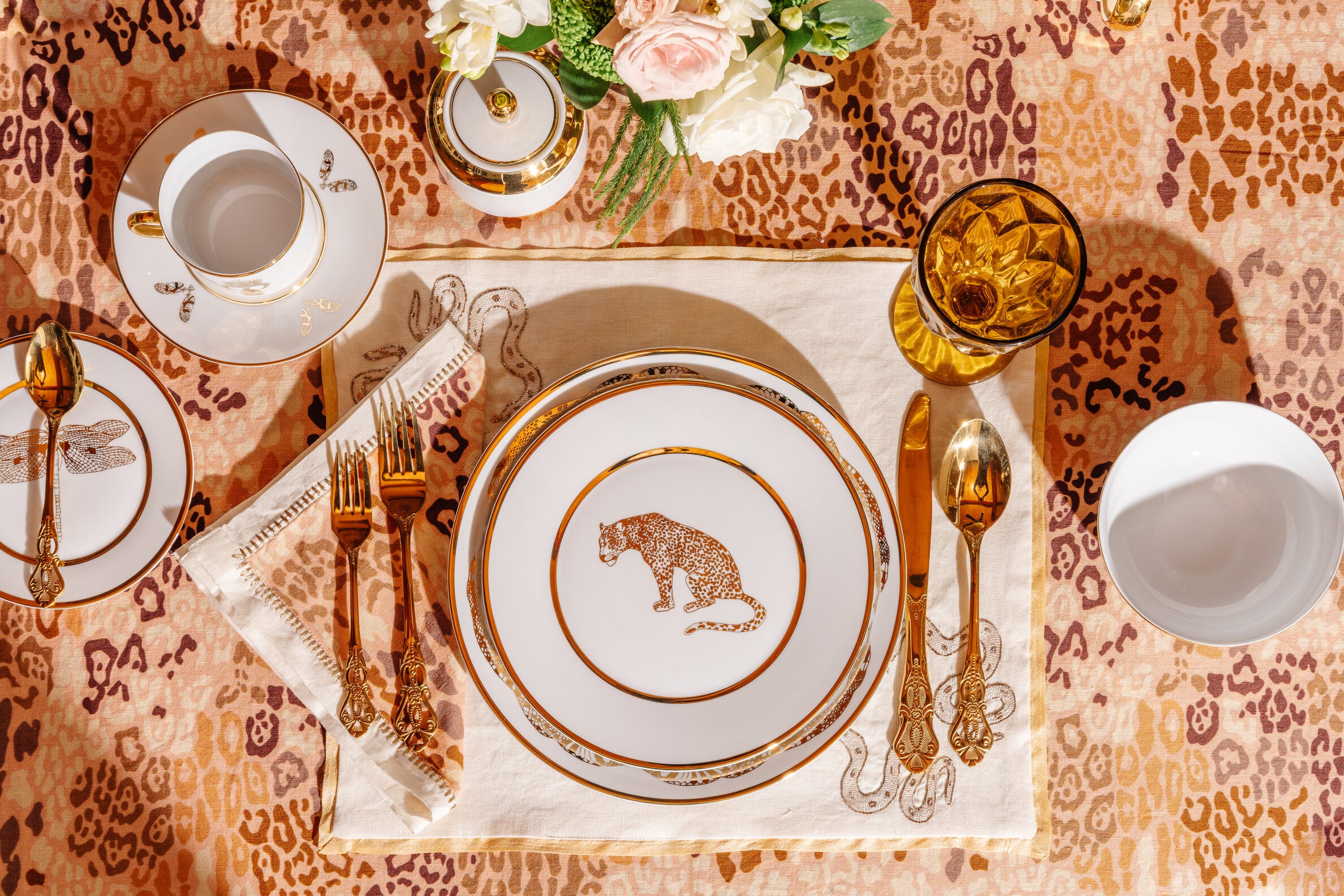 Golden Animal-Themed Non-Slip Placemats for Kids - Waterproof Dining Table Mats for Toddlers, Perfect for Mealtime, Playtime, and Party Decorations